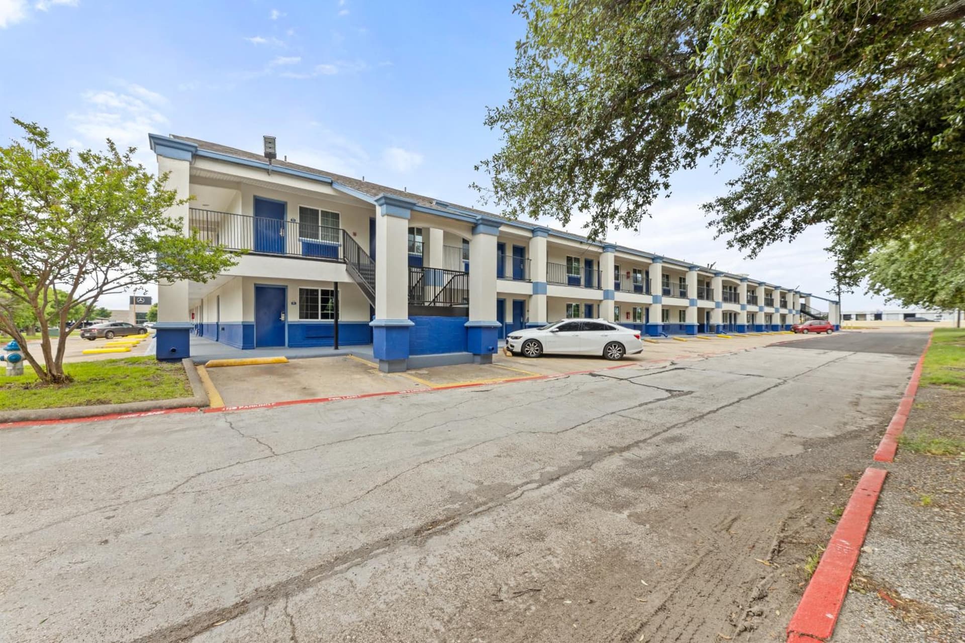 Days Inn by Wyndham McKinney gallery photo in McKinney, TX — image 48