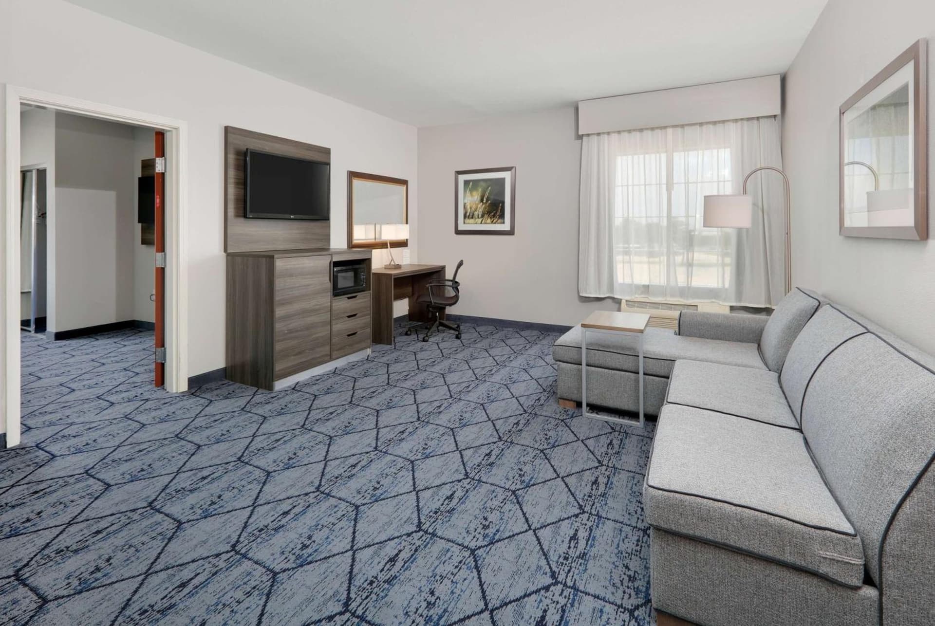 La Quinta by Wyndham Denton - University Drive gallery photo in Denton, TX — image 10