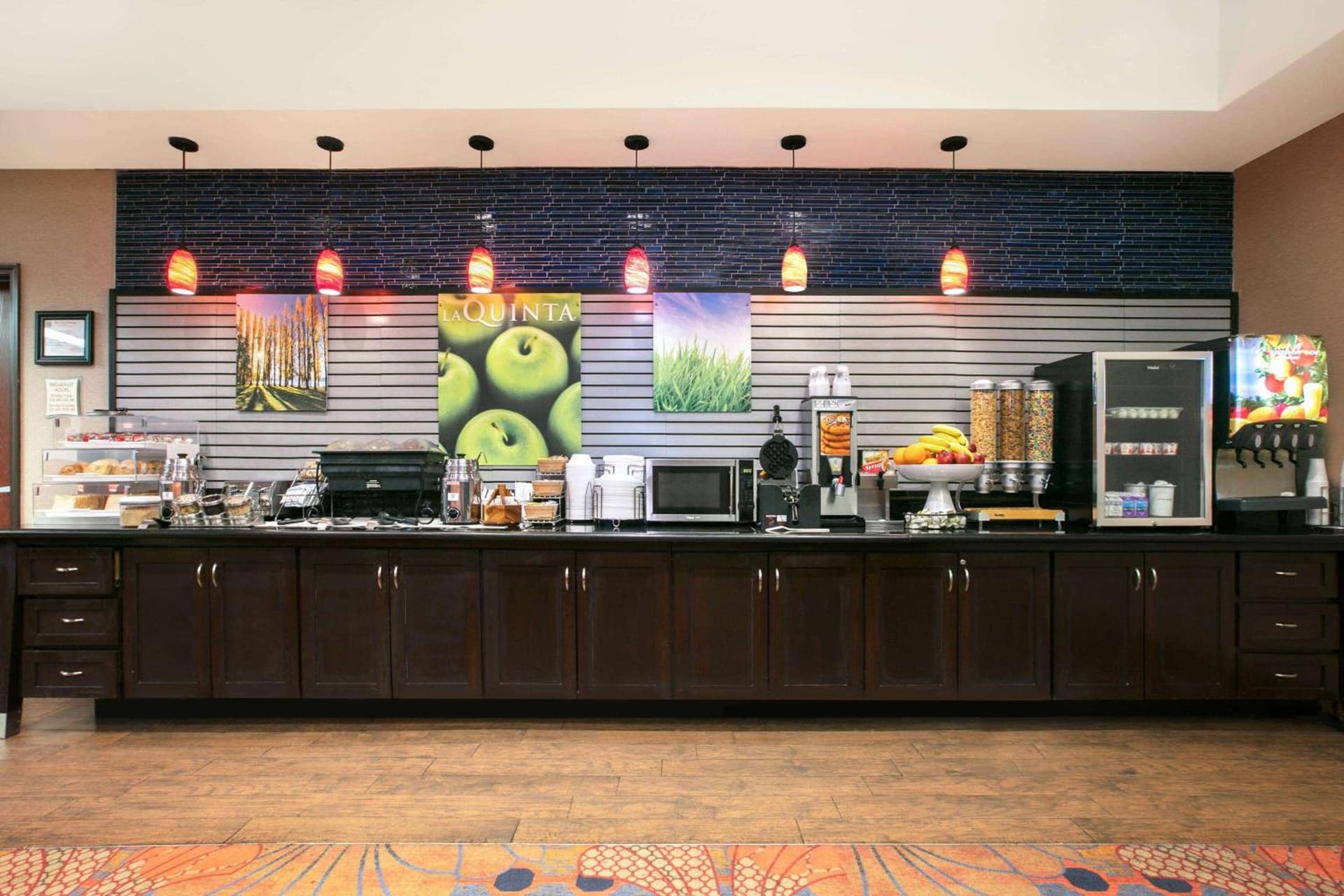 La Quinta by Wyndham Denton - University Drive gallery photo in Denton, TX — image 33