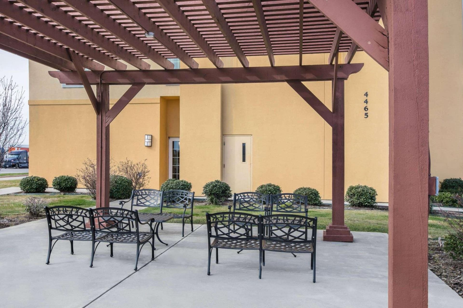 La Quinta by Wyndham Denton - University Drive gallery photo in Denton, TX — image 31