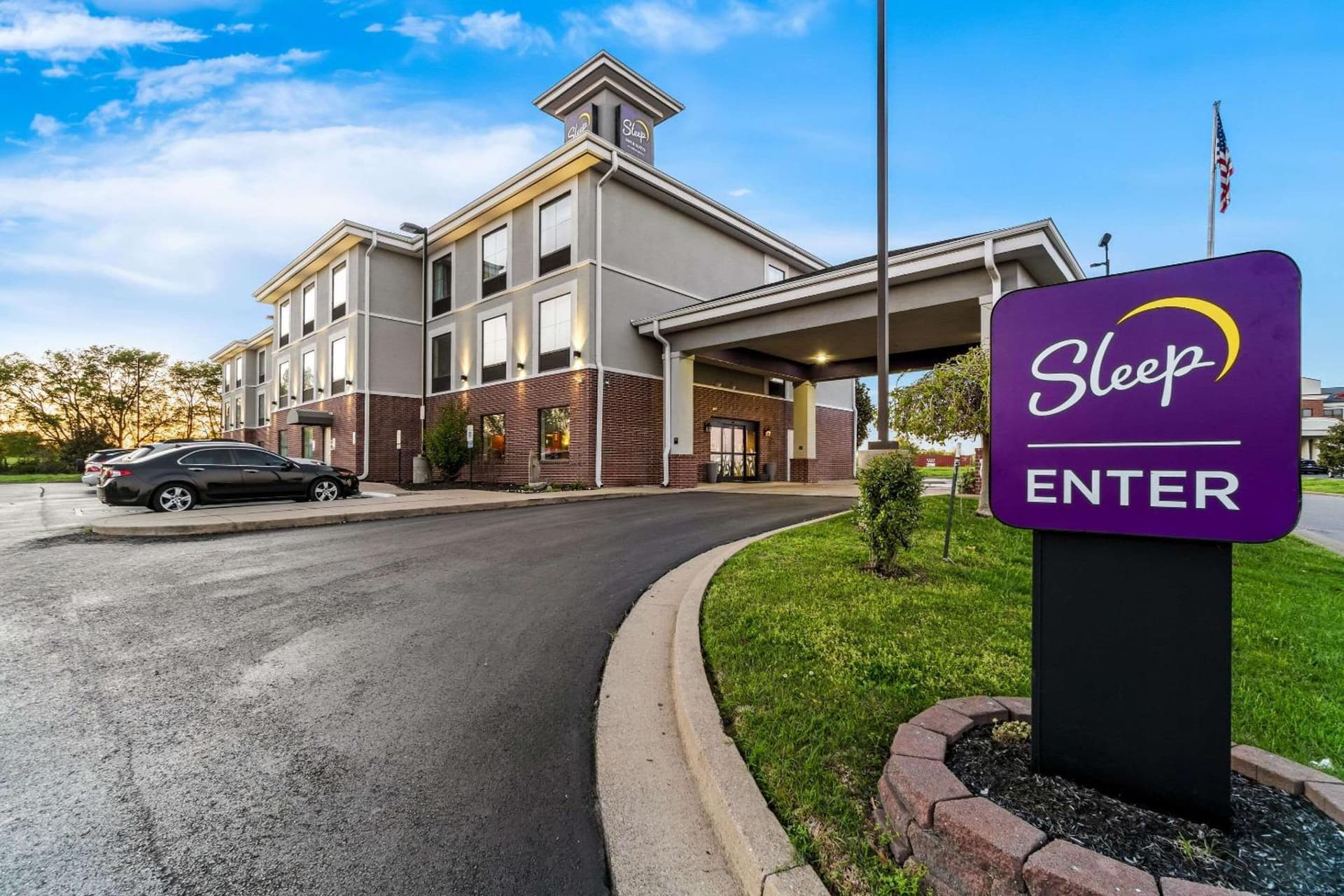 Sleep Inn & Suites Dyersburg I-155 interior in Dyersburg, TN — gallery photo 2