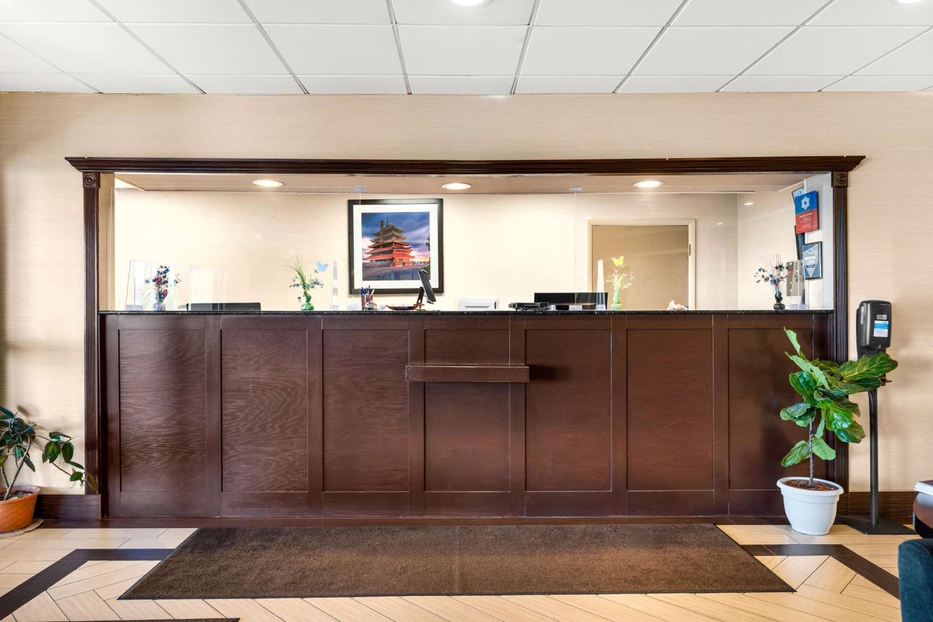 SureStay Plus by Best Western Reading North gallery photo in Reading, PA — image 21