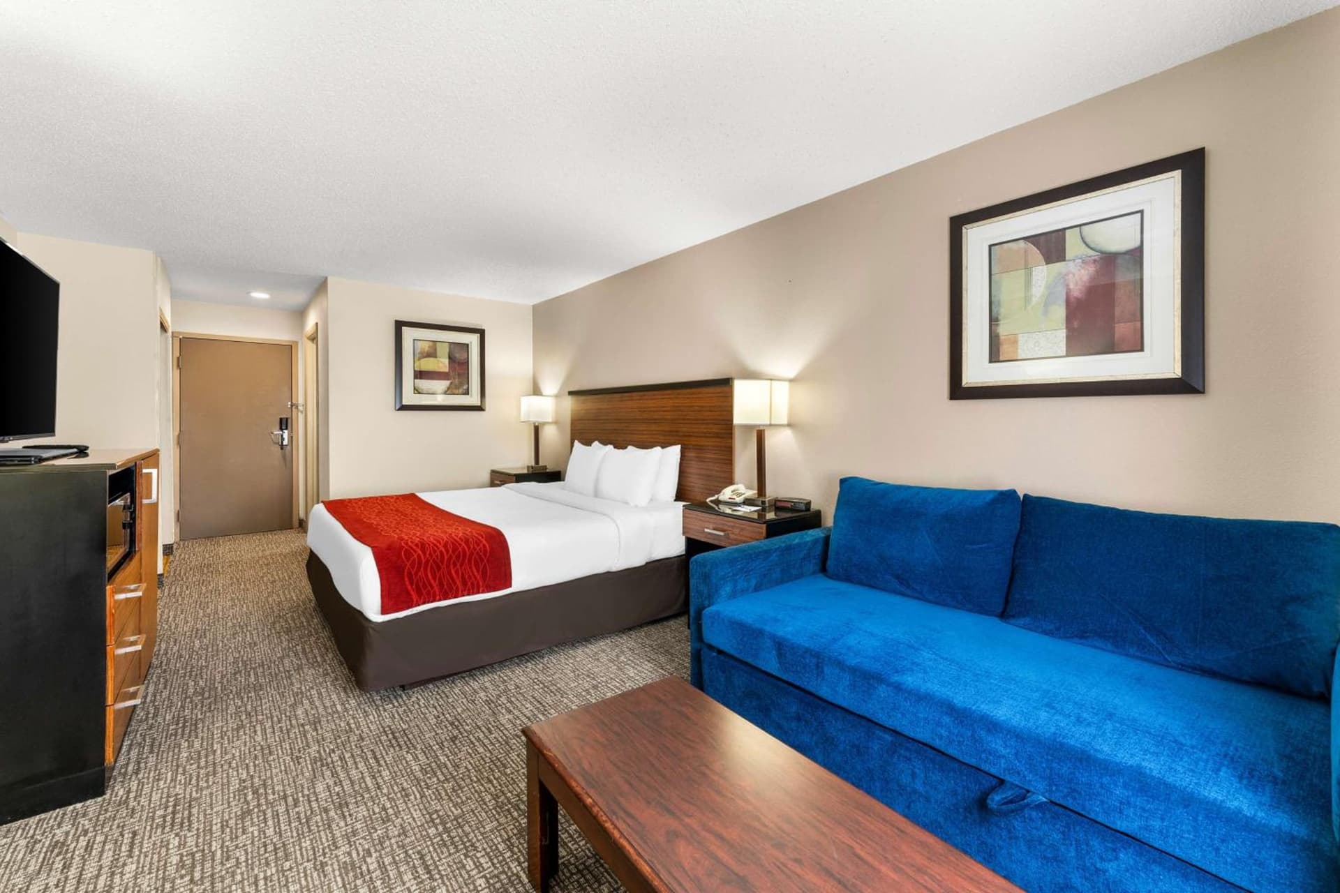 SureStay Plus by Best Western Reading North property views in Reading, PA — gallery photo 3