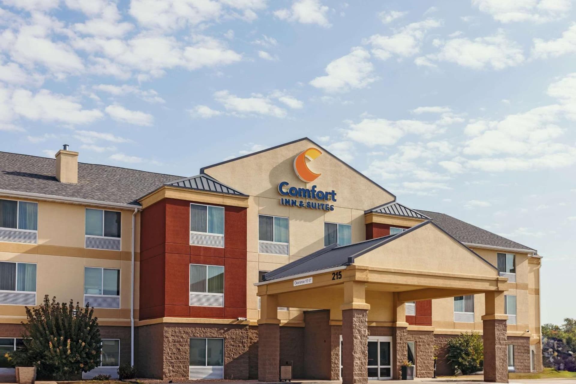 Comfort Inn & Suites Ankeny - Des Moines featured exterior or lobby in Ankeny, IA — similar hotel