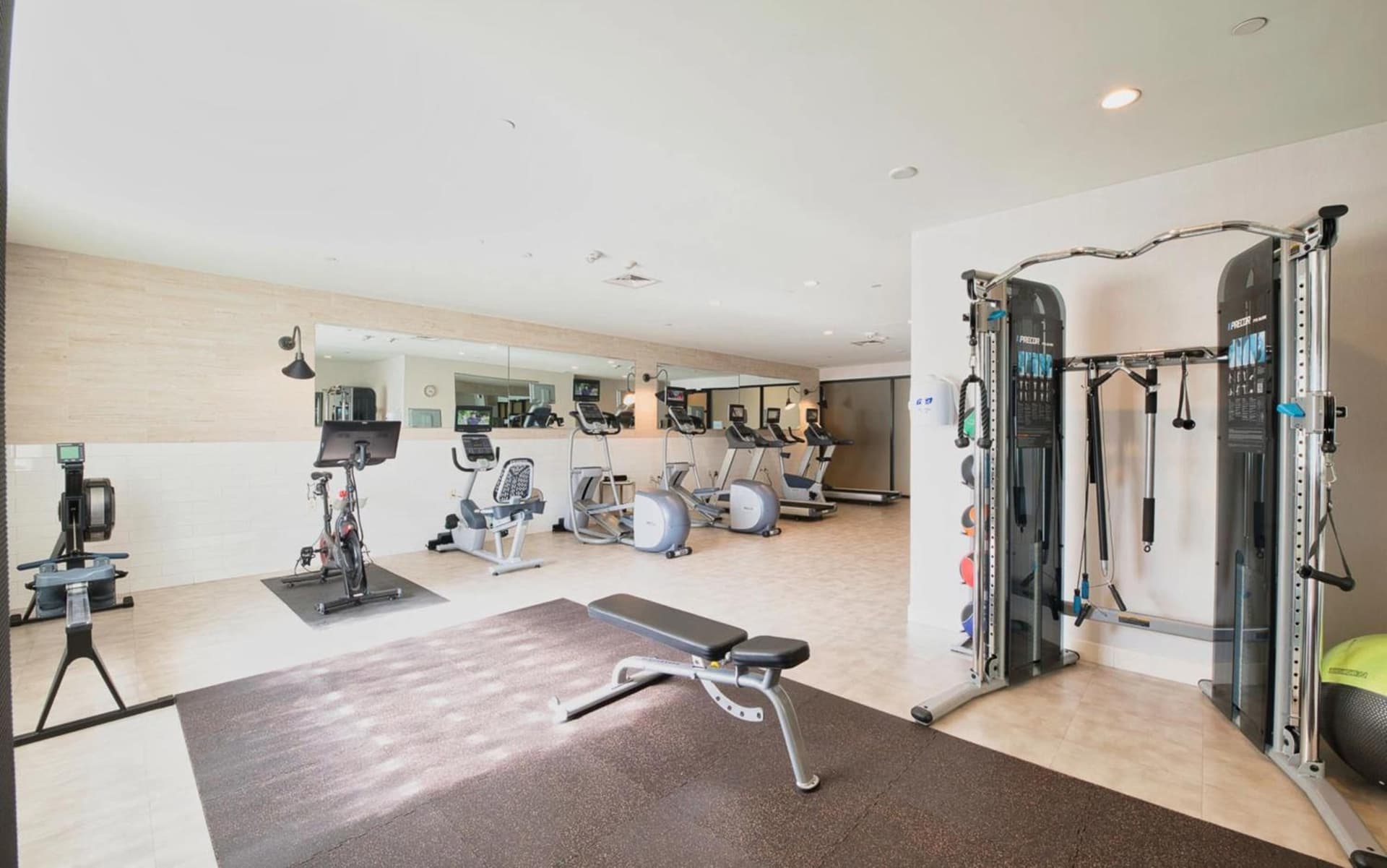 Delamar West Hartford gallery photo in West Hartford — image 54