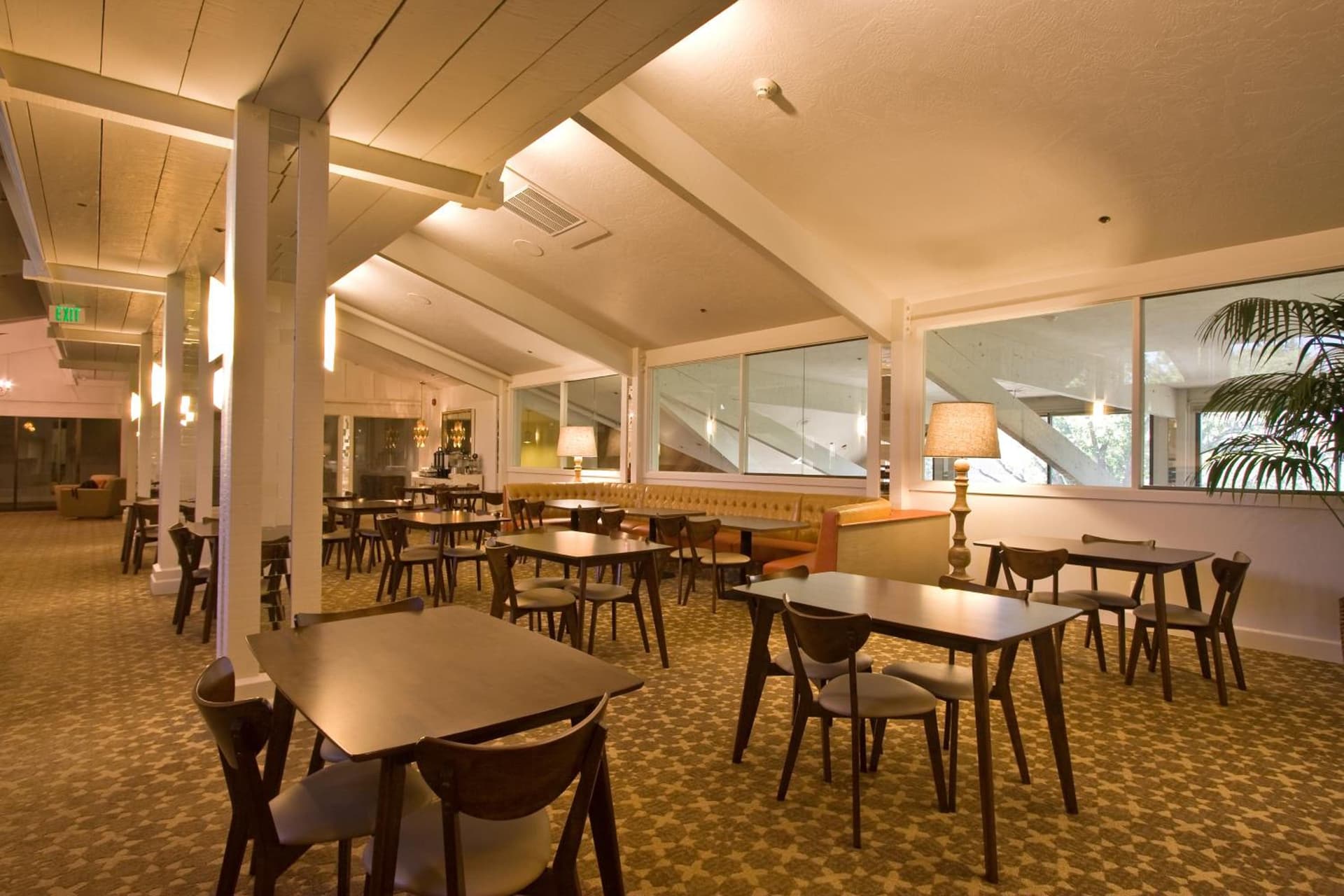 Ashland Hills Hotel & Suites gallery photo in Ashland, OR — image 7