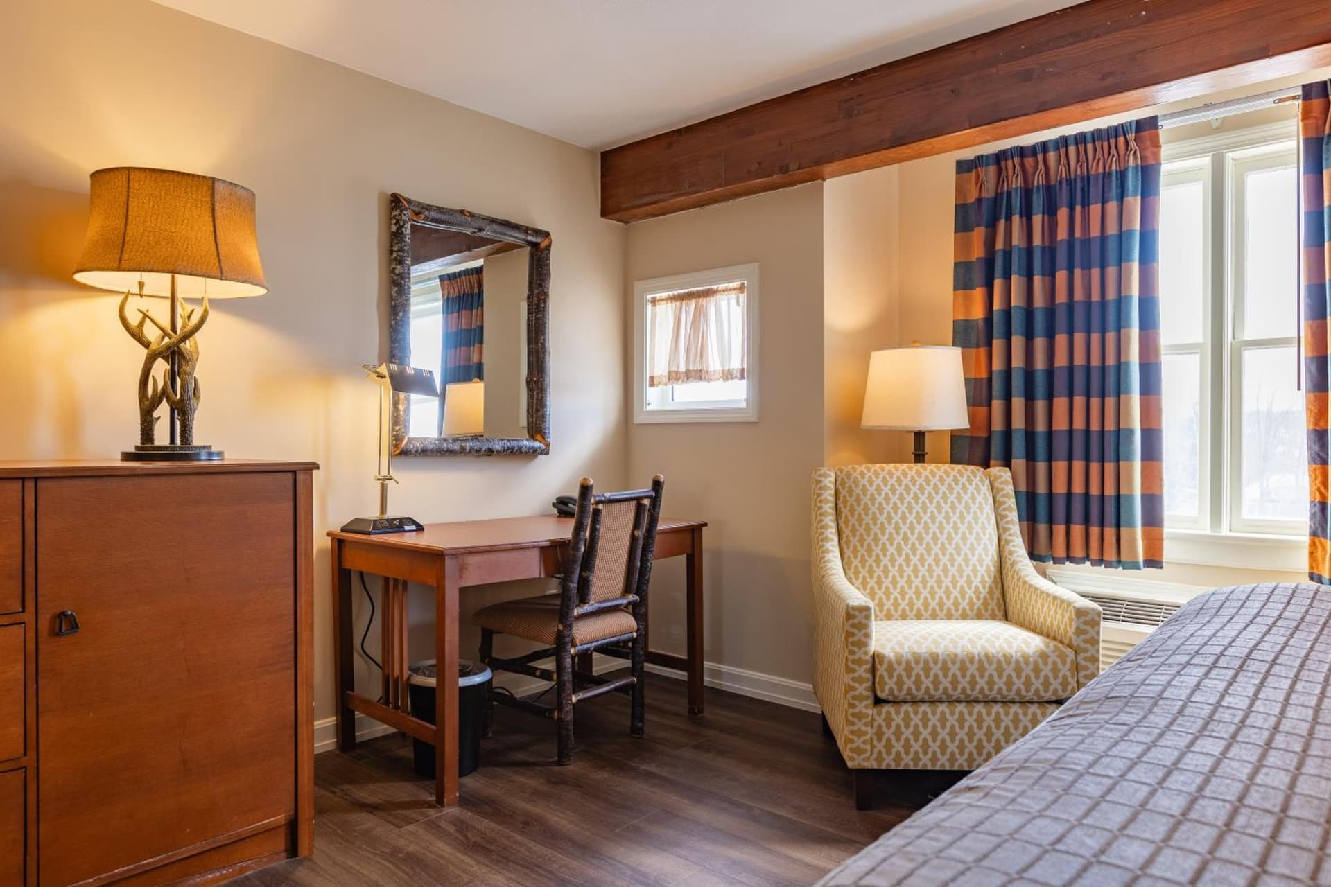 Wolfeboro Inn gallery photo in Wolfeboro — image 60