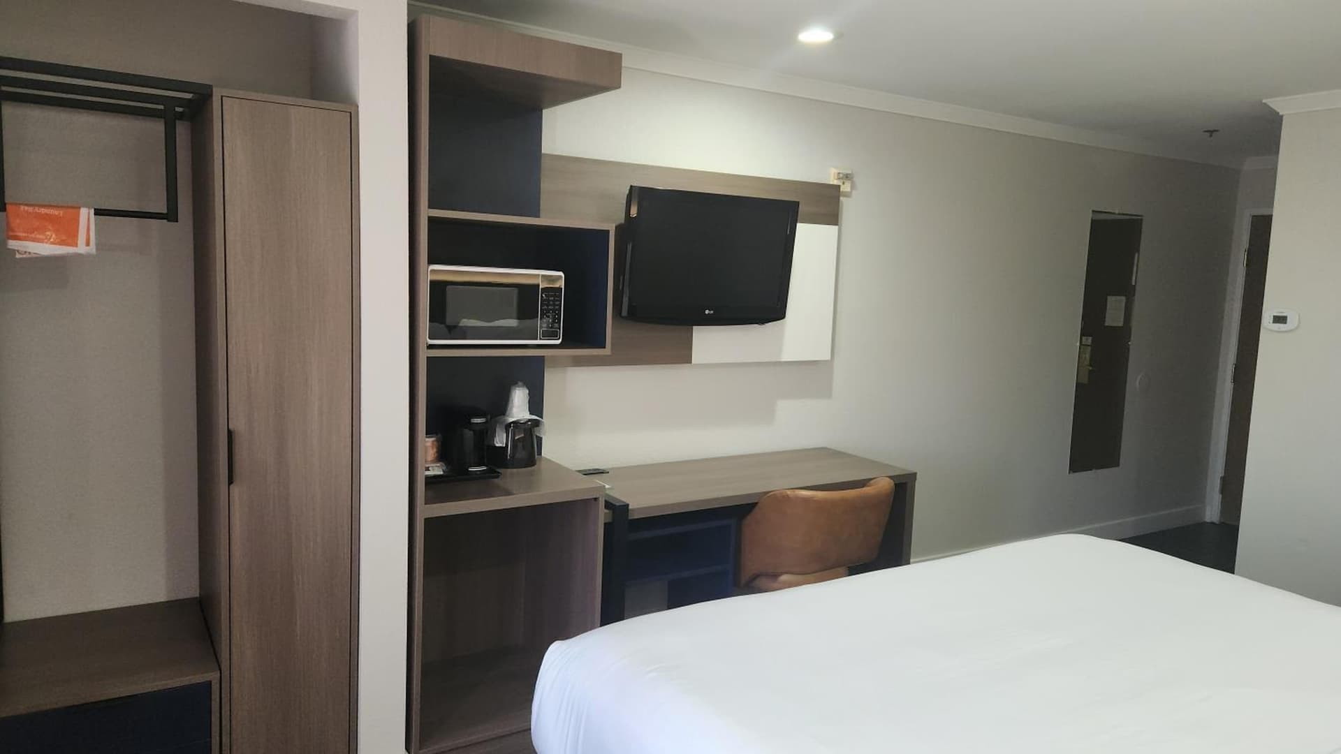 Econo Lodge Inn & Suites Santa Rosa South gallery photo in Santa Rosa, CA — image 16