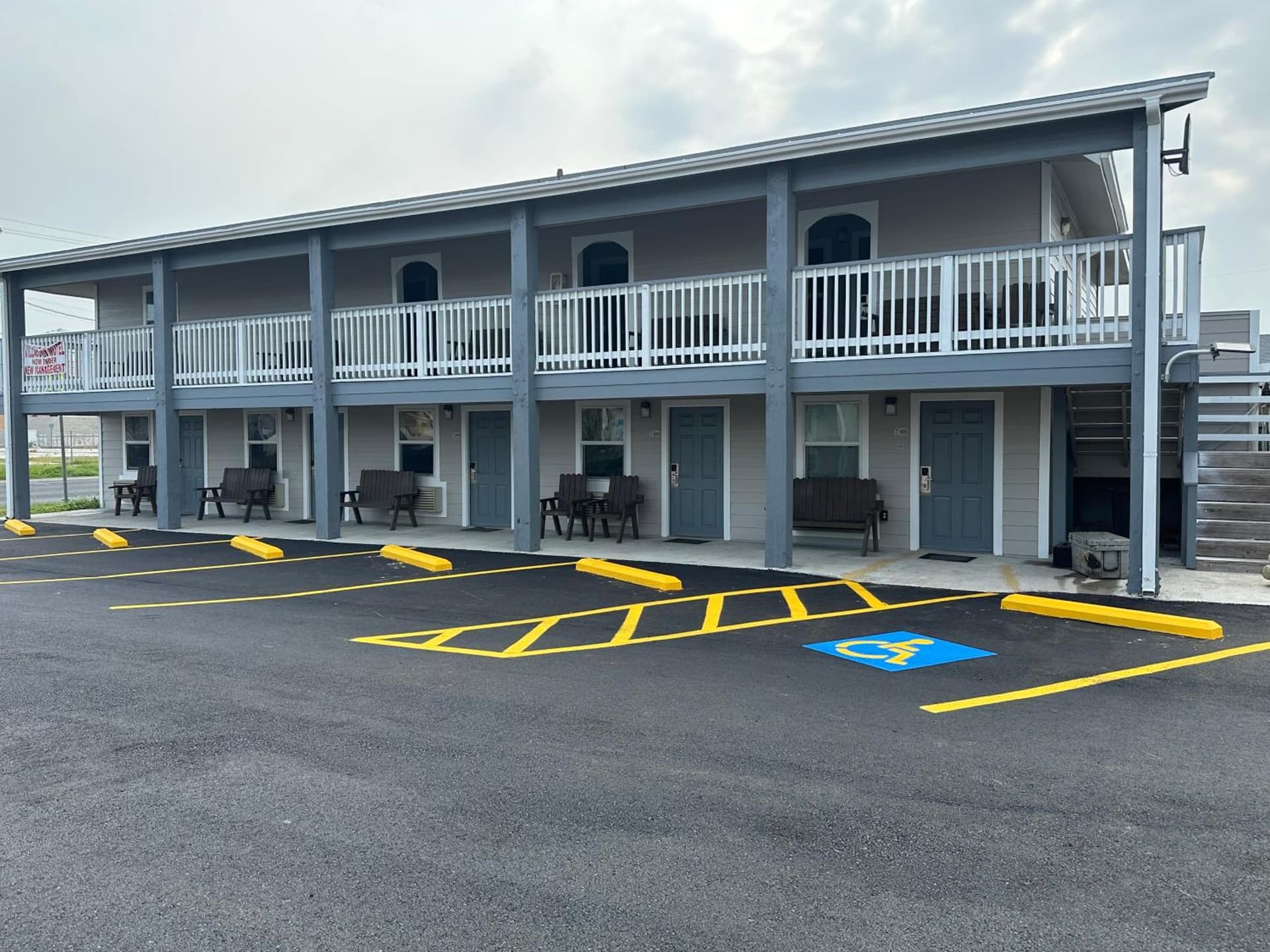 Village Inn Motel Rockport near Aransas Bay featured exterior or lobby in Rockport, TX — similar hotel