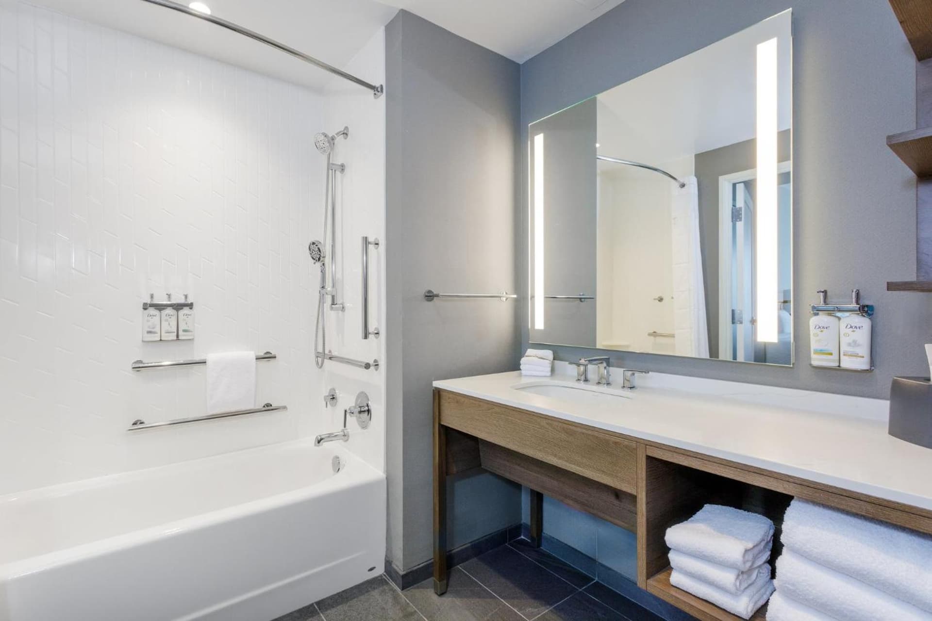 Staybridge Suites Winter Haven - Auburndale gallery photo in Winter Haven, FL — image 40
