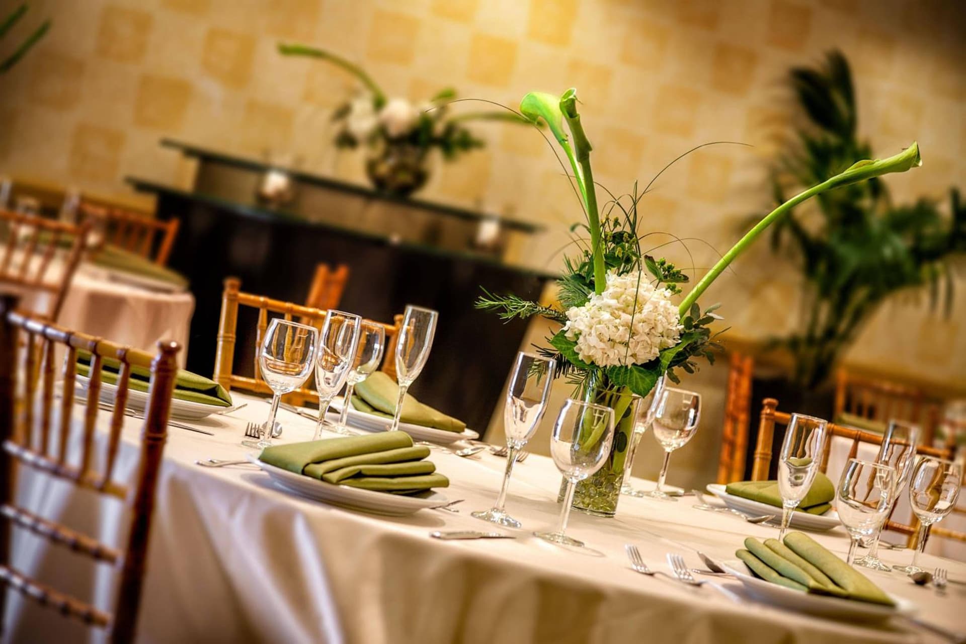 Renaissance Walnut Creek Hotel interior in Walnut Creek, CA — gallery photo 2