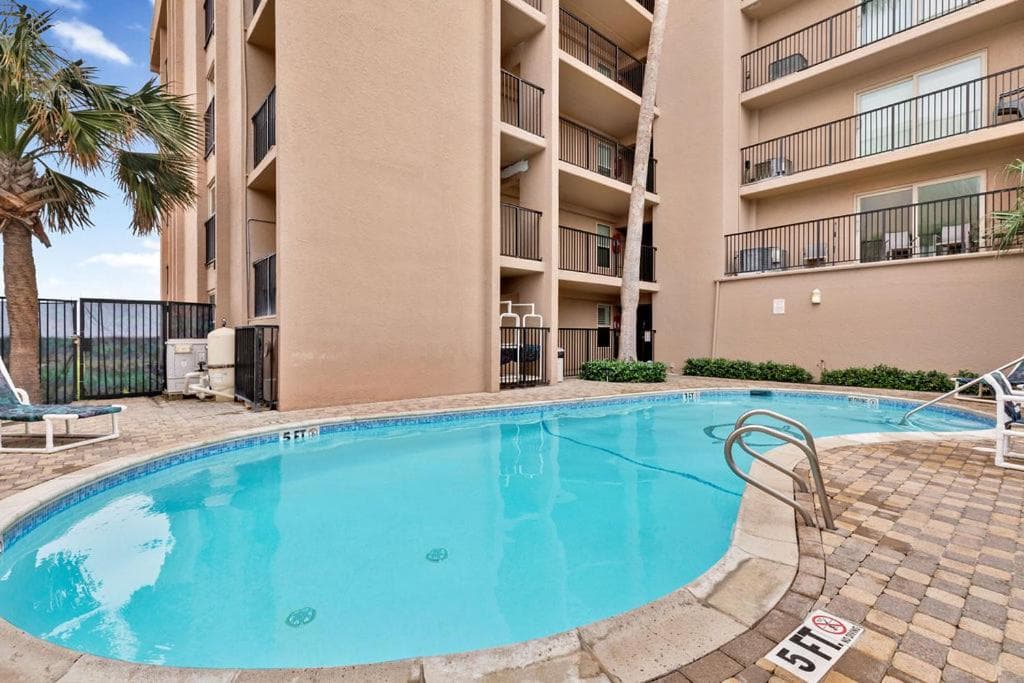 Seagull's Landing By The Ocean interior in South Padre Island, TX — gallery photo 2