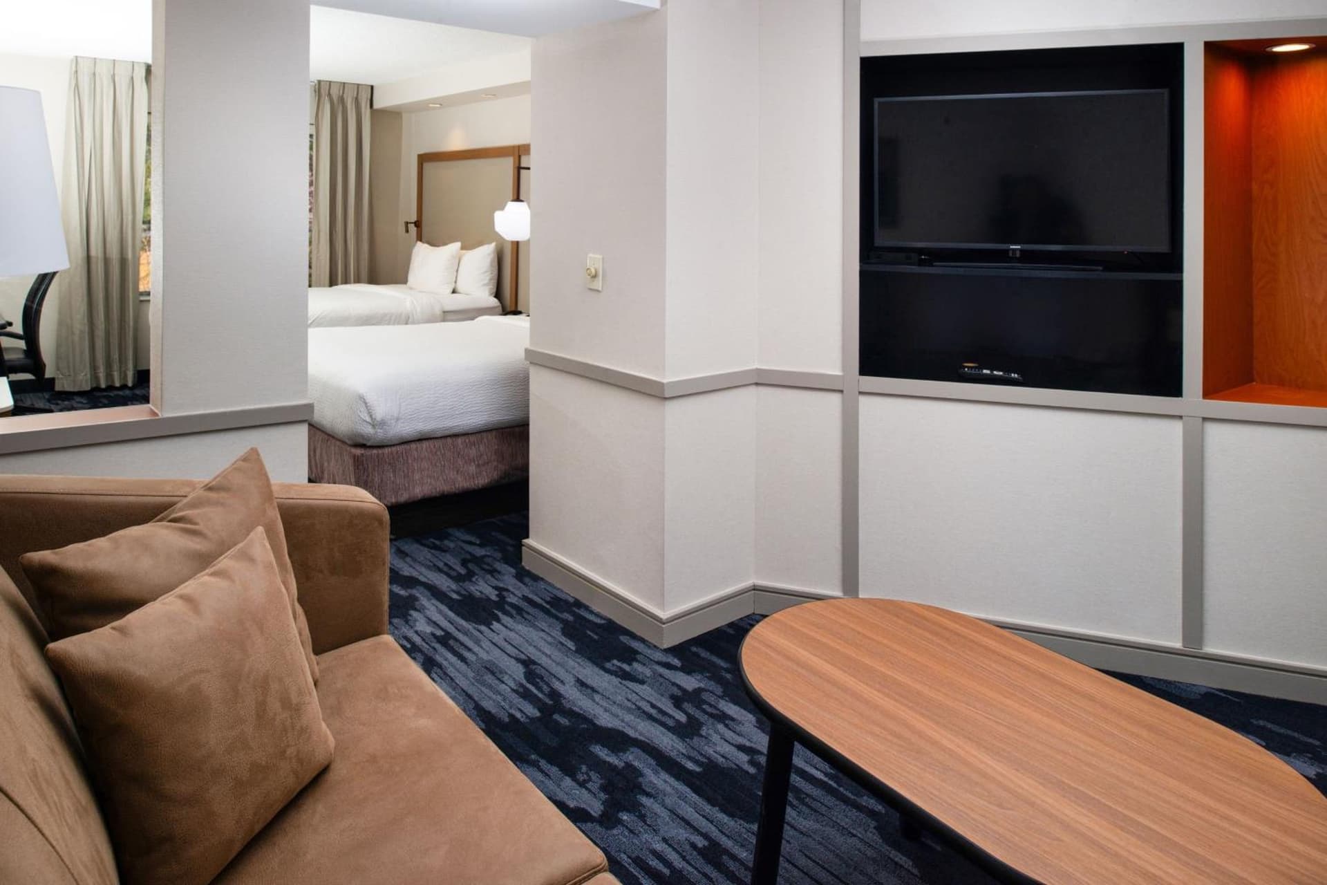 Fairfield Inn & Suites Greensboro Wendover gallery photo in Greensboro, NC — image 9