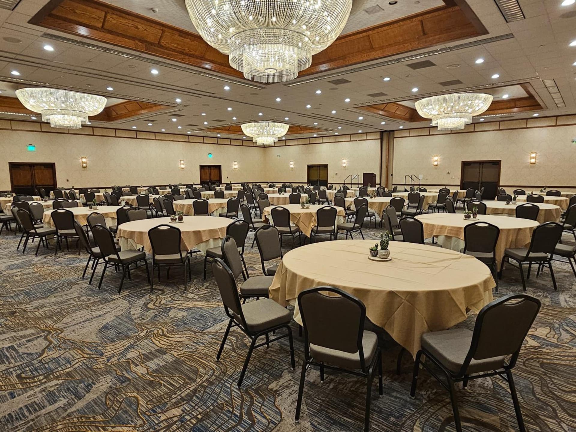 Crowne Plaza Phoenix - Chandler Golf Resort by IHG gallery photo in Chandler, AZ — image 51