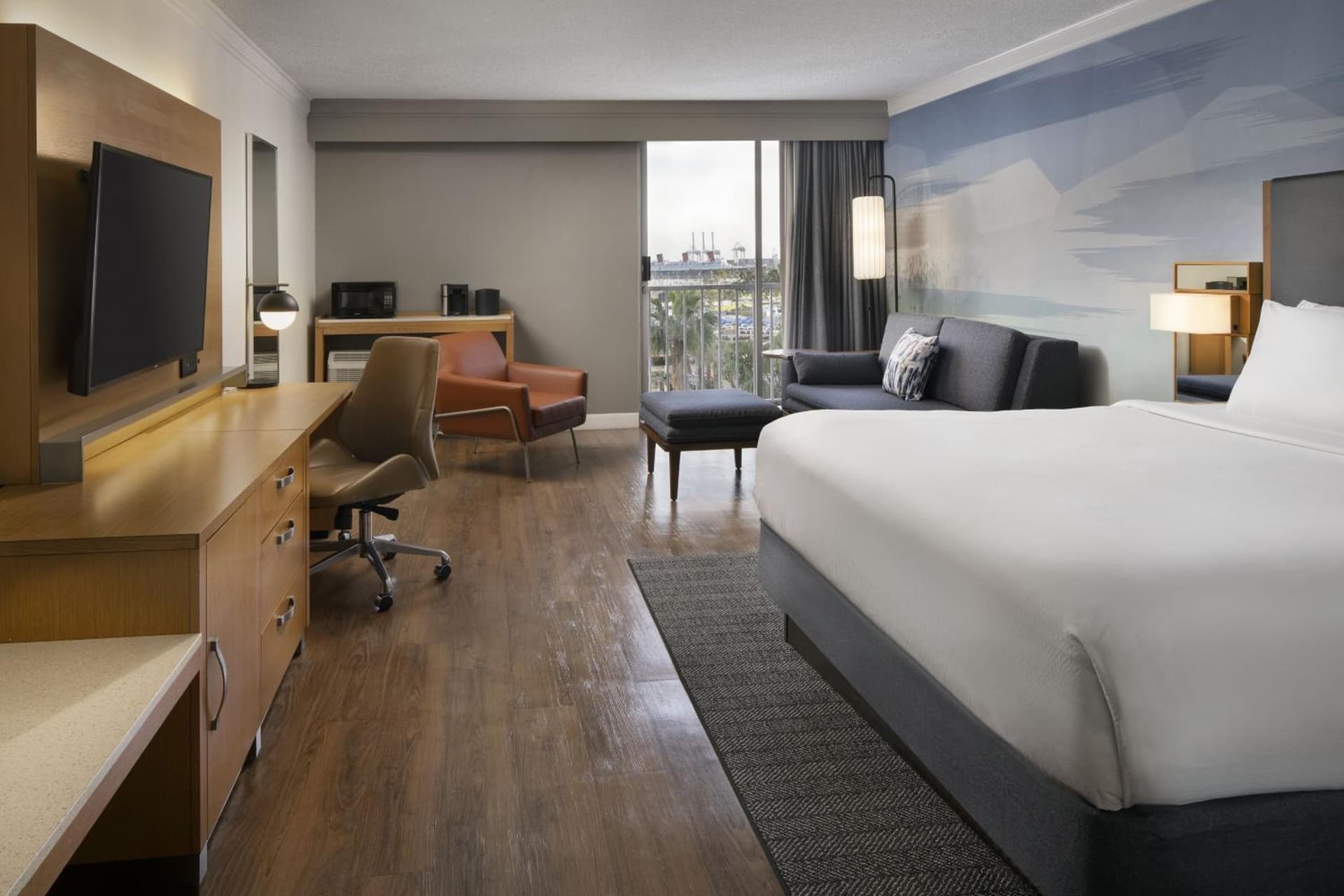 Courtyard by Marriott Long Beach Downtown gallery photo in Long Beach, CA — image 5