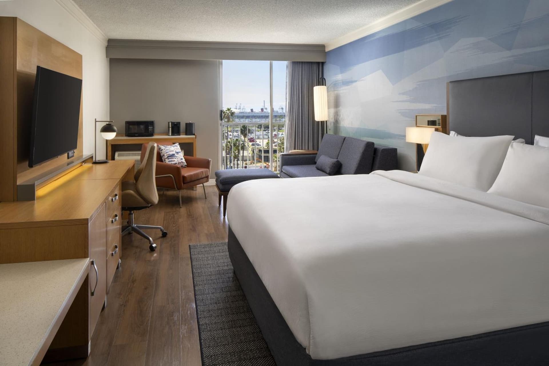 Courtyard by Marriott Long Beach Downtown gallery photo in Long Beach, CA — image 24