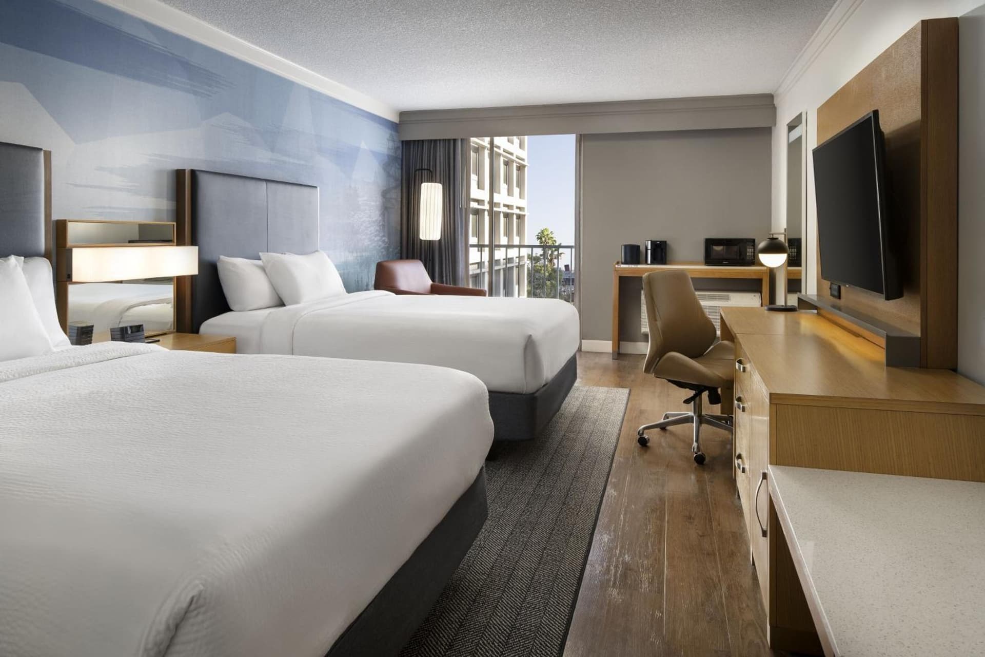 Courtyard by Marriott Long Beach Downtown gallery photo in Long Beach, CA — image 4