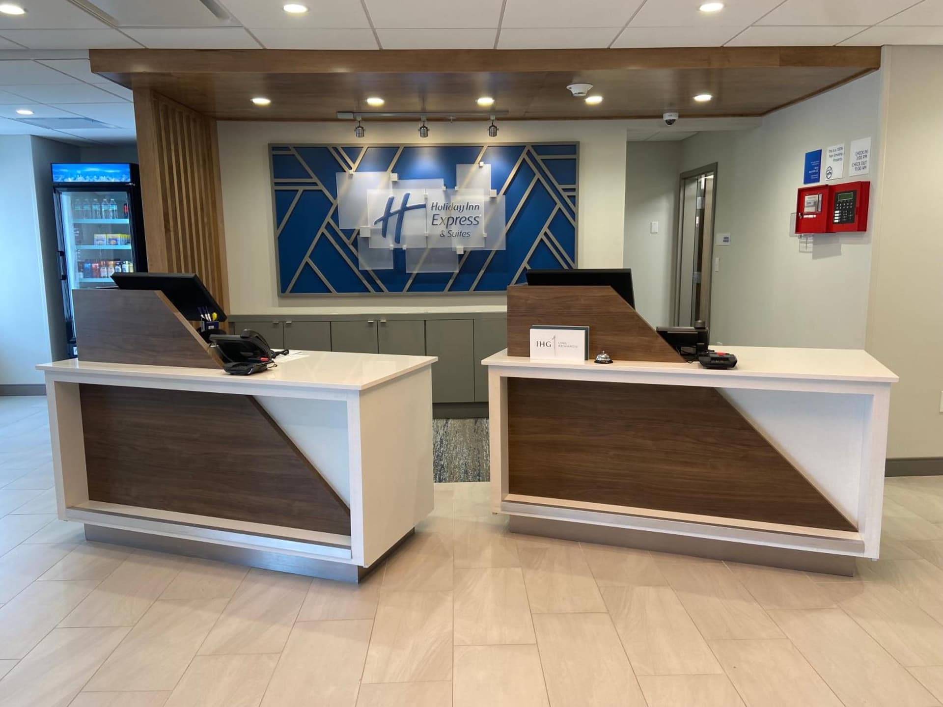 Holiday Inn Express & Suites Elyria by IHG property views in Elyria, OH — gallery photo 3
