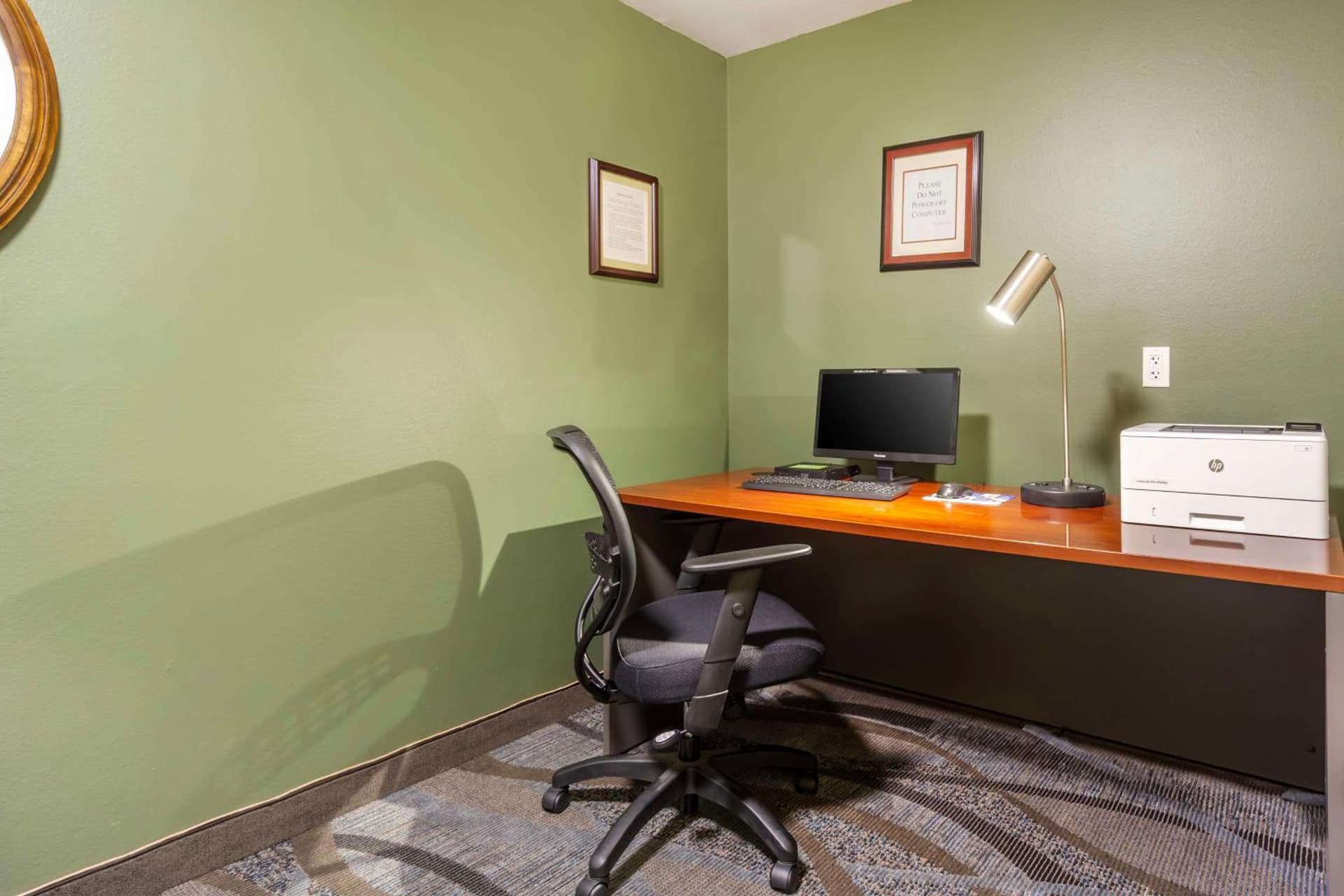 Best Western Plus Edmonds Harbor Inn gallery photo in Edmonds, WA — image 66