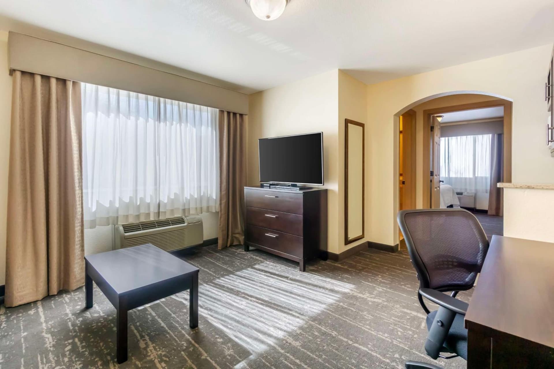 Best Western Plus Edmonds Harbor Inn gallery photo in Edmonds, WA — image 31