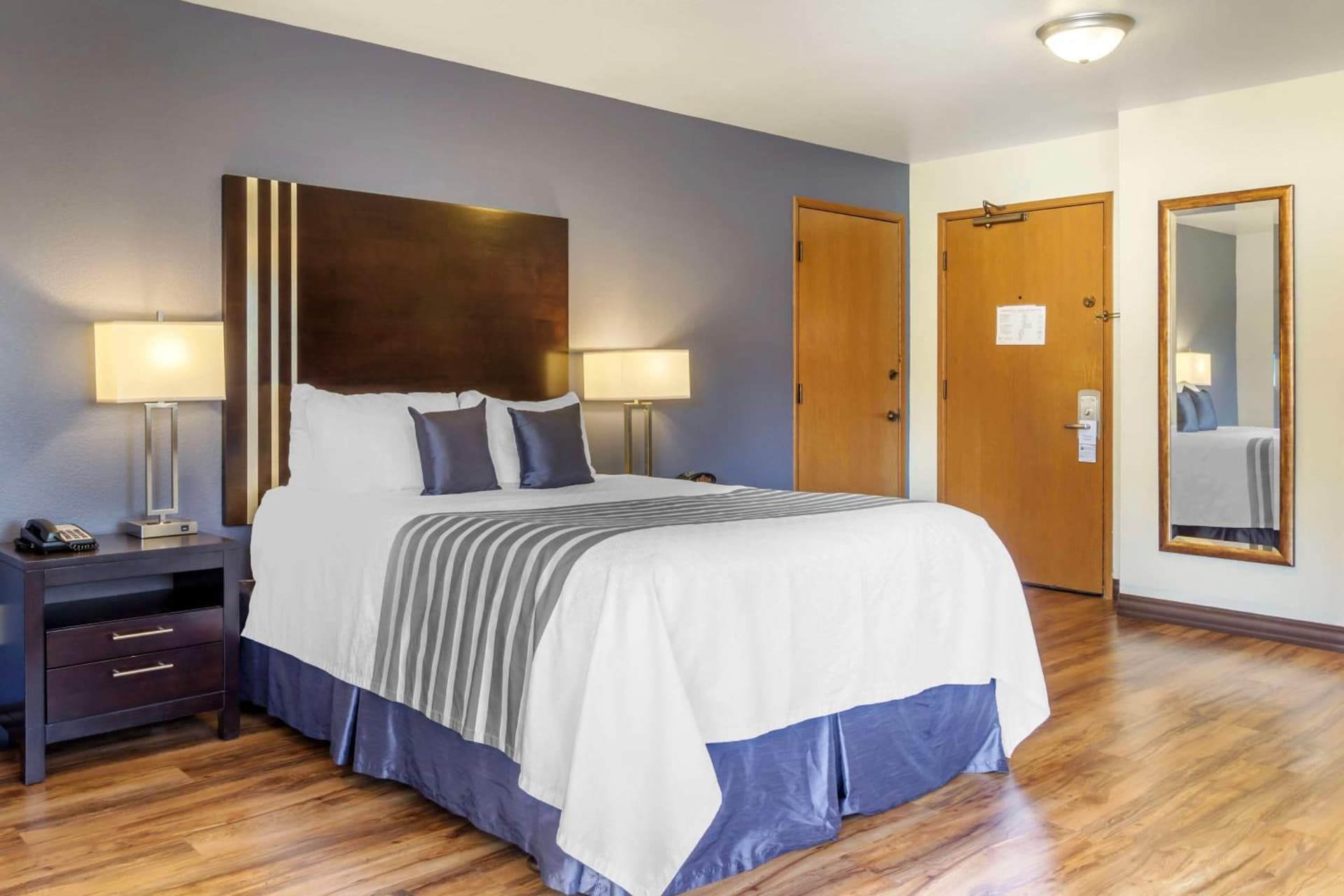 Best Western Plus Edmonds Harbor Inn gallery photo in Edmonds, WA — image 29