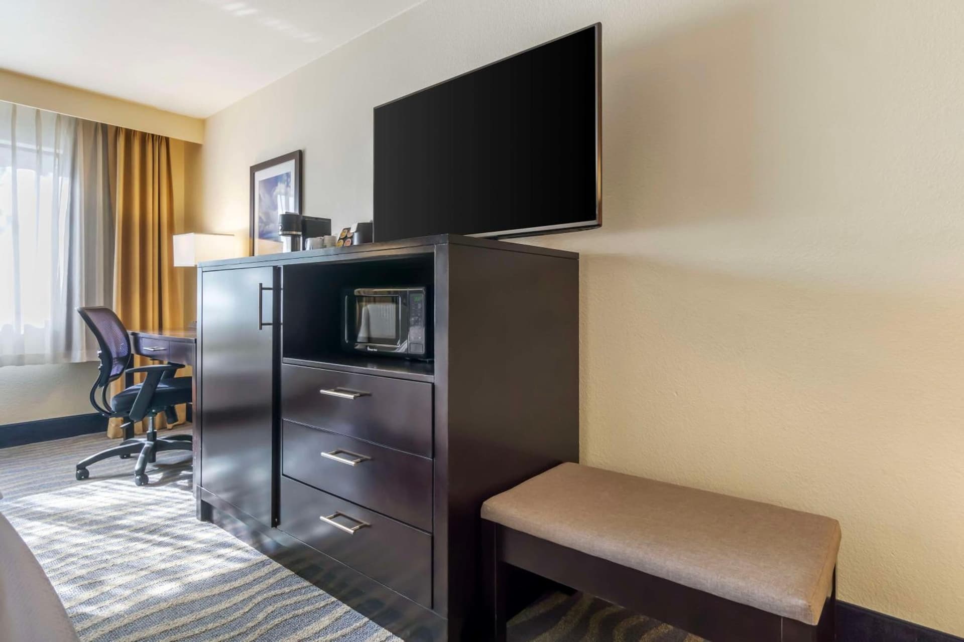 Best Western Plus Edmonds Harbor Inn gallery photo in Edmonds, WA — image 30