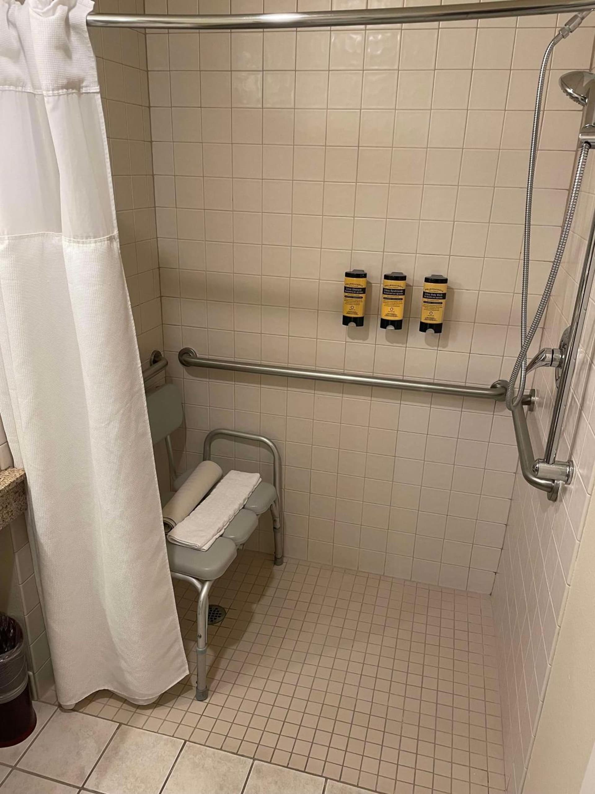 Best Western Plus Edmonds Harbor Inn gallery photo in Edmonds, WA — image 89