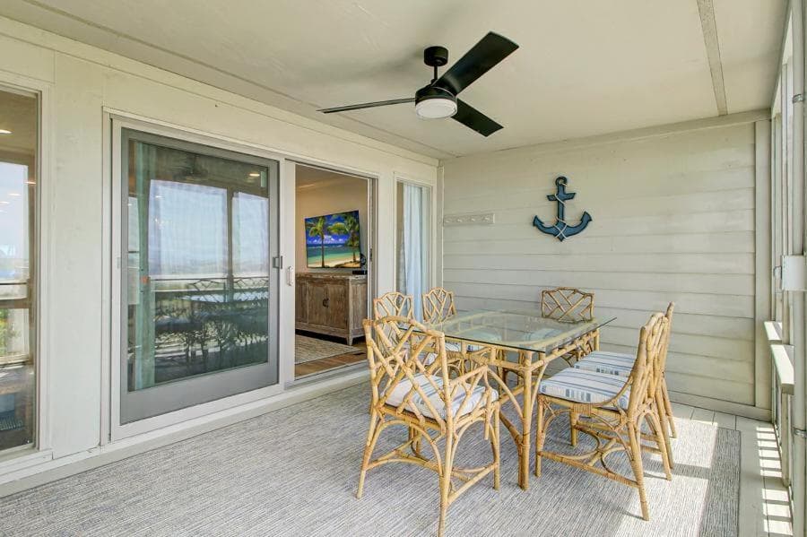Beach Club Villa 33 by Wild Dunes, Oceanfront — hotel in Isle of Palms, South Carolina