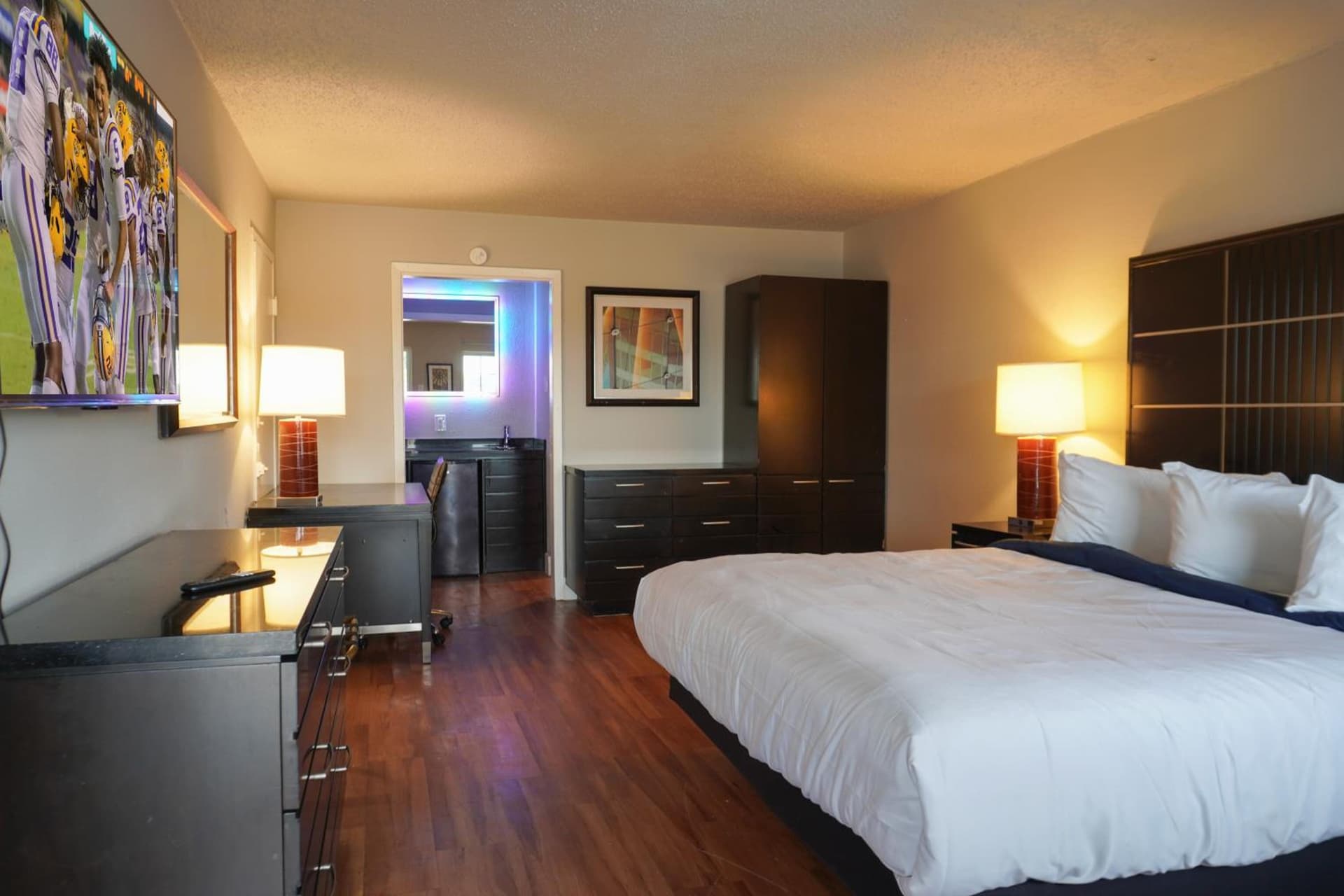 Boardwalk Suites Lafayette property views in Lafayette, LA — gallery photo 3