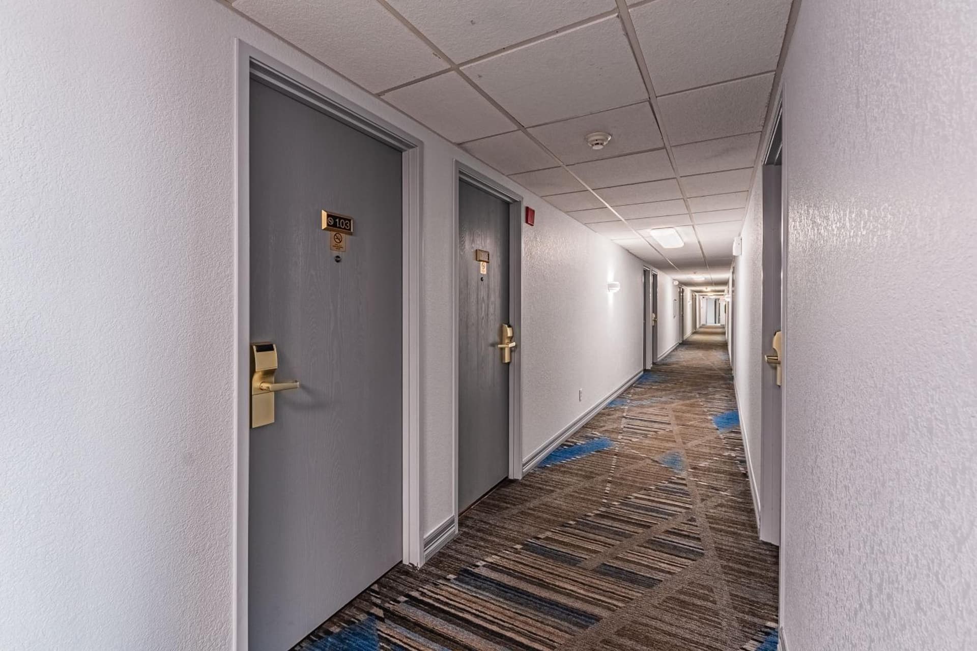 Travelodge by Wyndham Colorado Springs Airport - Peterson SFB gallery photo in Colorado Springs, CO — image 7