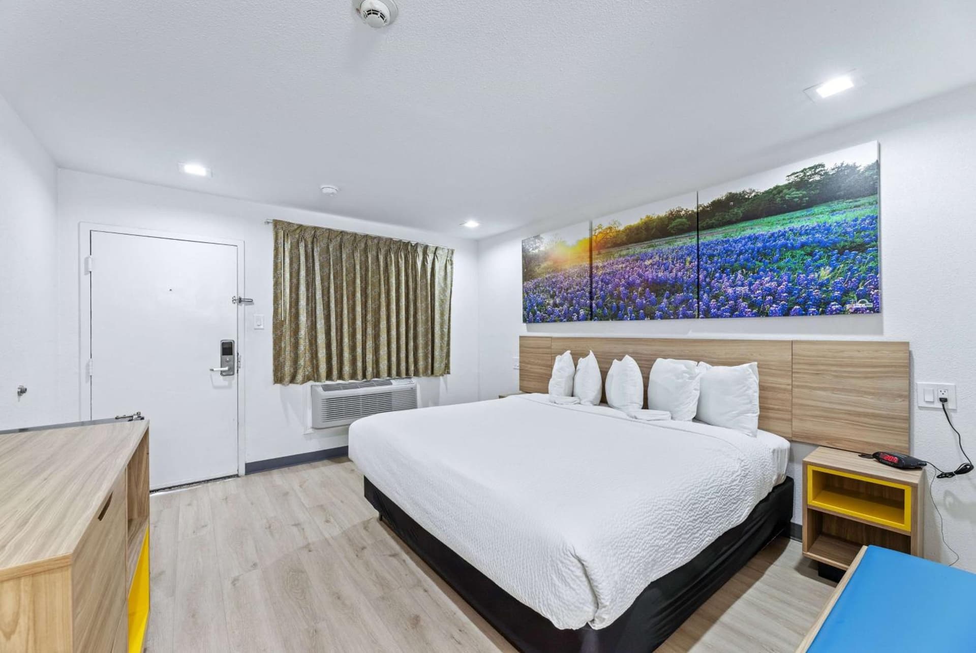 Days Inn by Wyndham McKinney gallery photo in McKinney, TX — image 13
