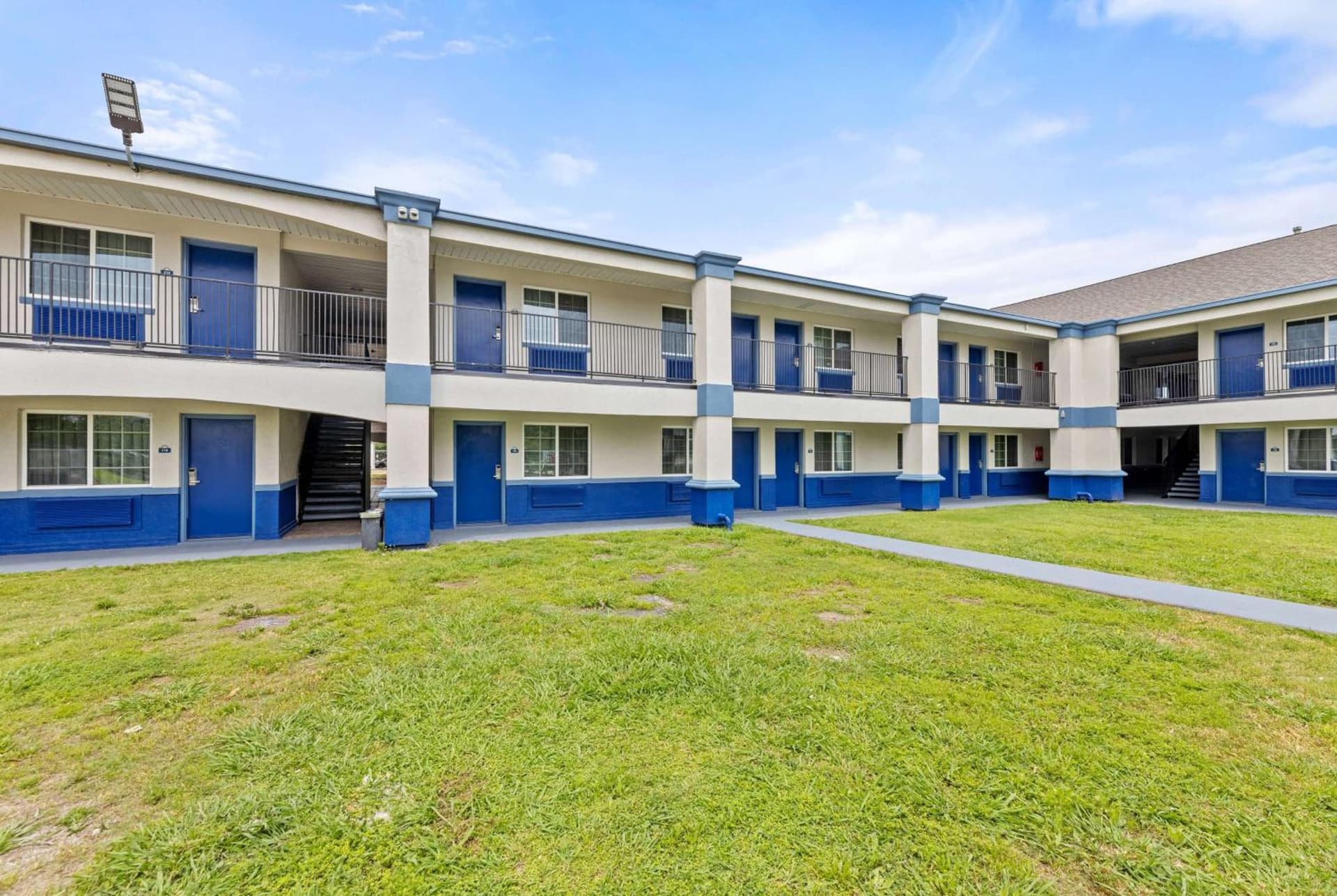 Days Inn by Wyndham McKinney property views in McKinney, TX — gallery photo 3