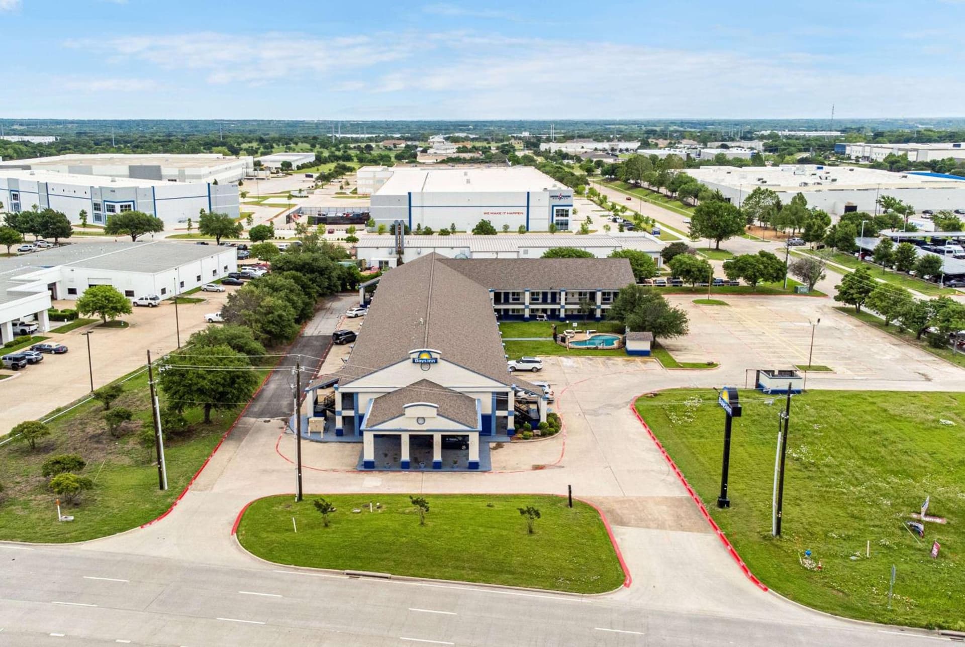 Days Inn by Wyndham McKinney gallery photo in McKinney, TX — image 72