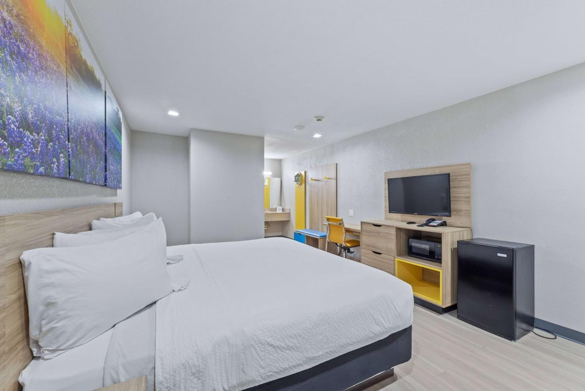 Days Inn by Wyndham McKinney gallery photo in McKinney, TX — image 28