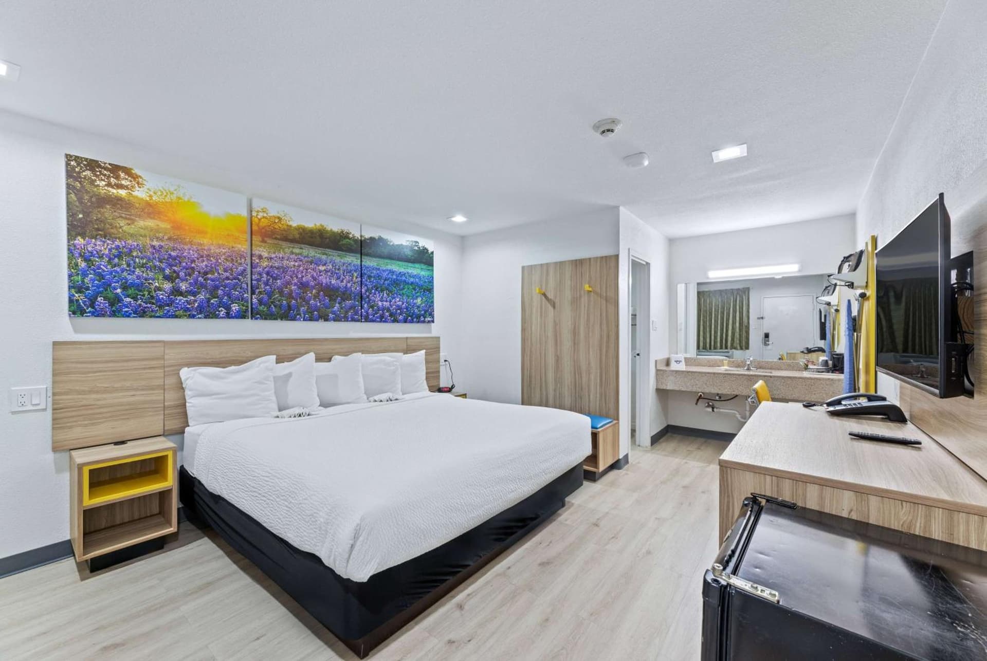 Days Inn by Wyndham McKinney gallery photo in McKinney, TX — image 68