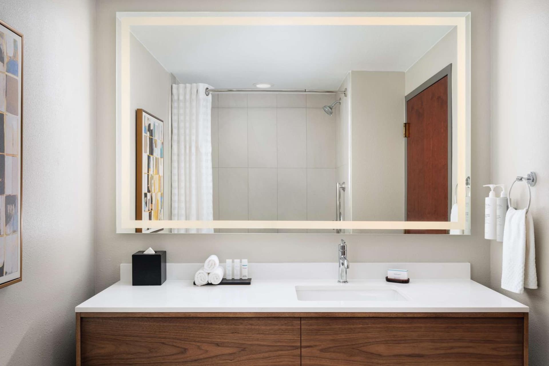 Embassy Suites Lincoln gallery photo in Lincoln, NE — image 41