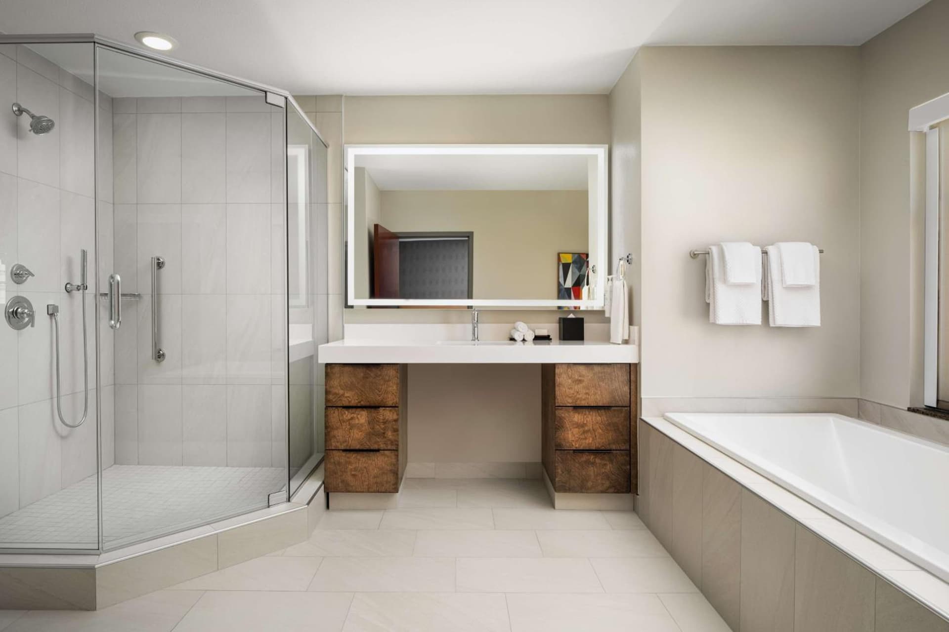 Embassy Suites Lincoln gallery photo in Lincoln, NE — image 44