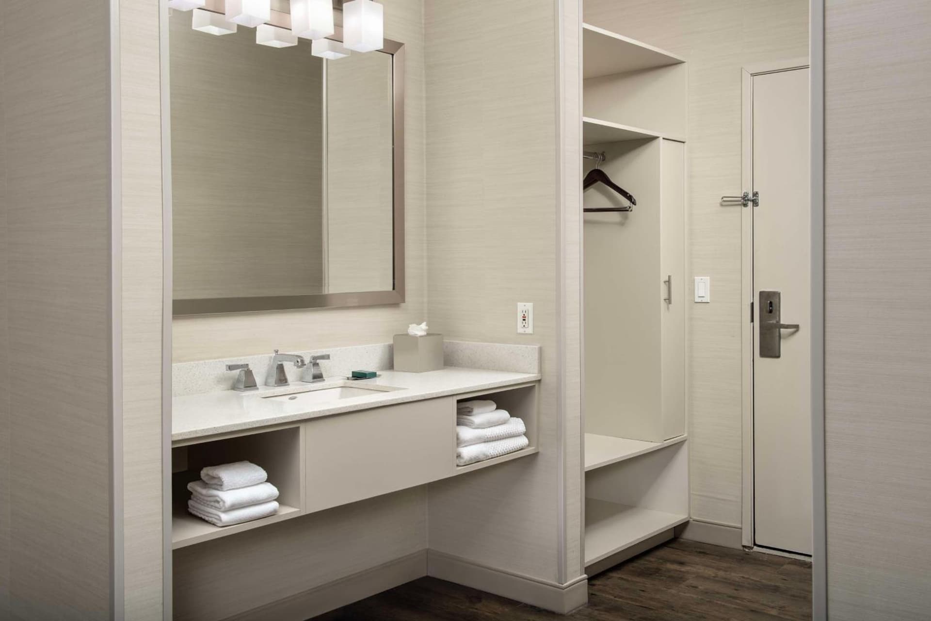 DoubleTree by Hilton Hotel Salem, Oregon gallery photo in Salem, OR — image 10