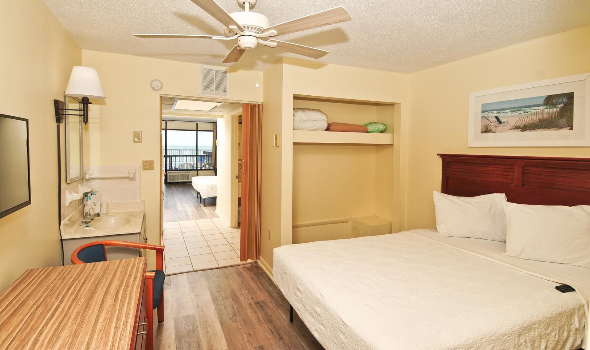 Holiday Sands South gallery photo in Myrtle Beach, SC — image 58