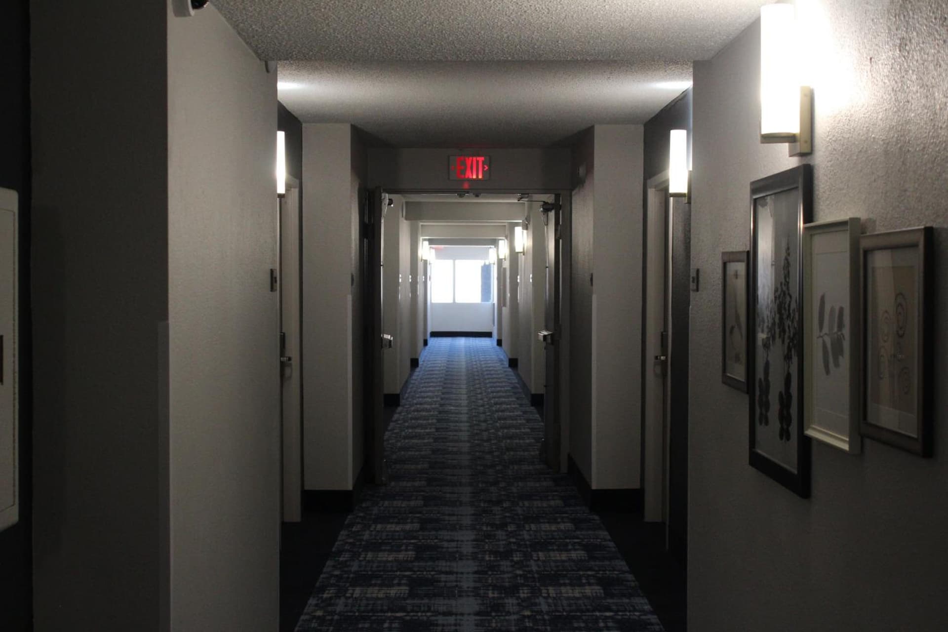 Country Inn & Suites by Radisson, Dunbar - Charleston gallery photo in Dunbar, WV — image 13