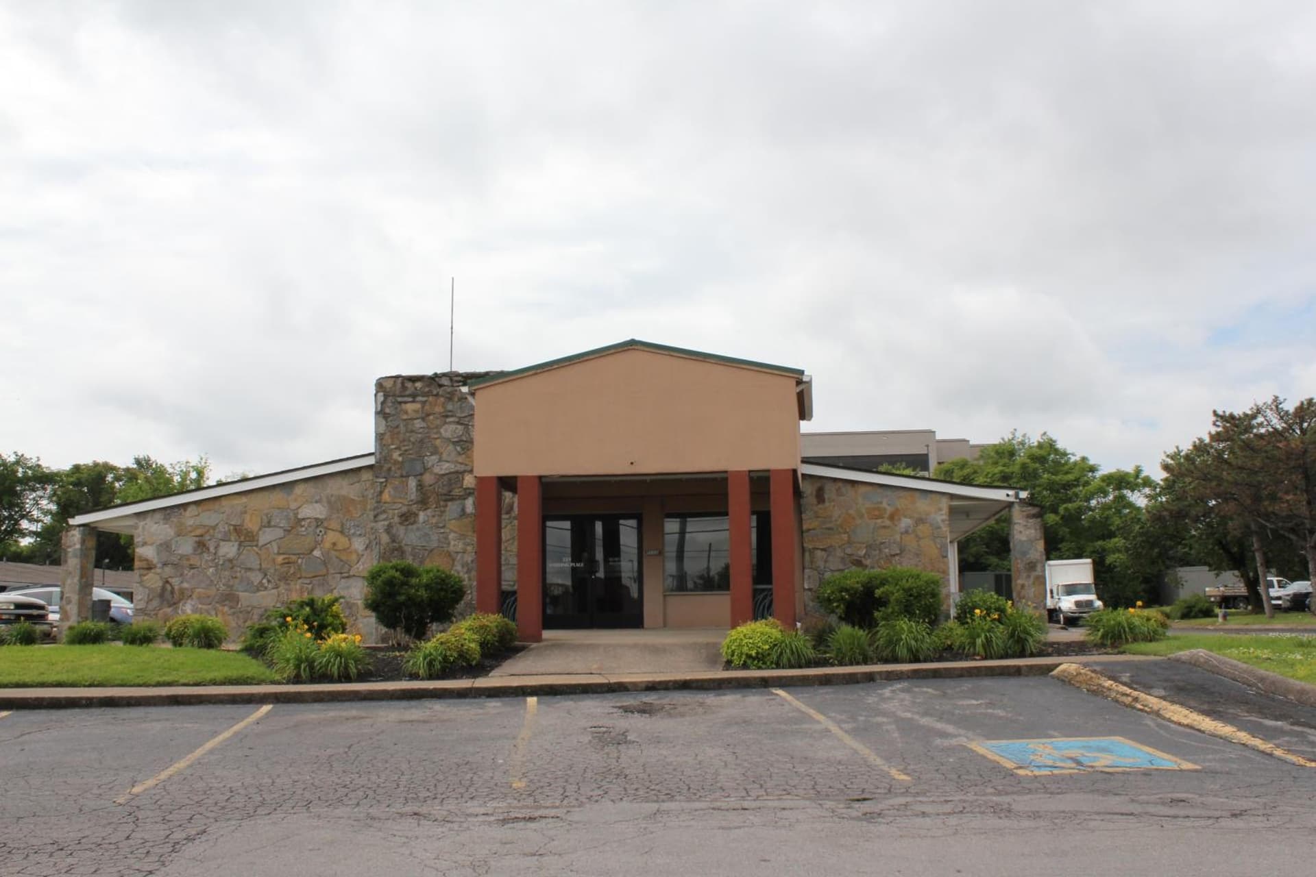 Executive Inn & Suites featured exterior or lobby in Nashville, TN — similar hotel