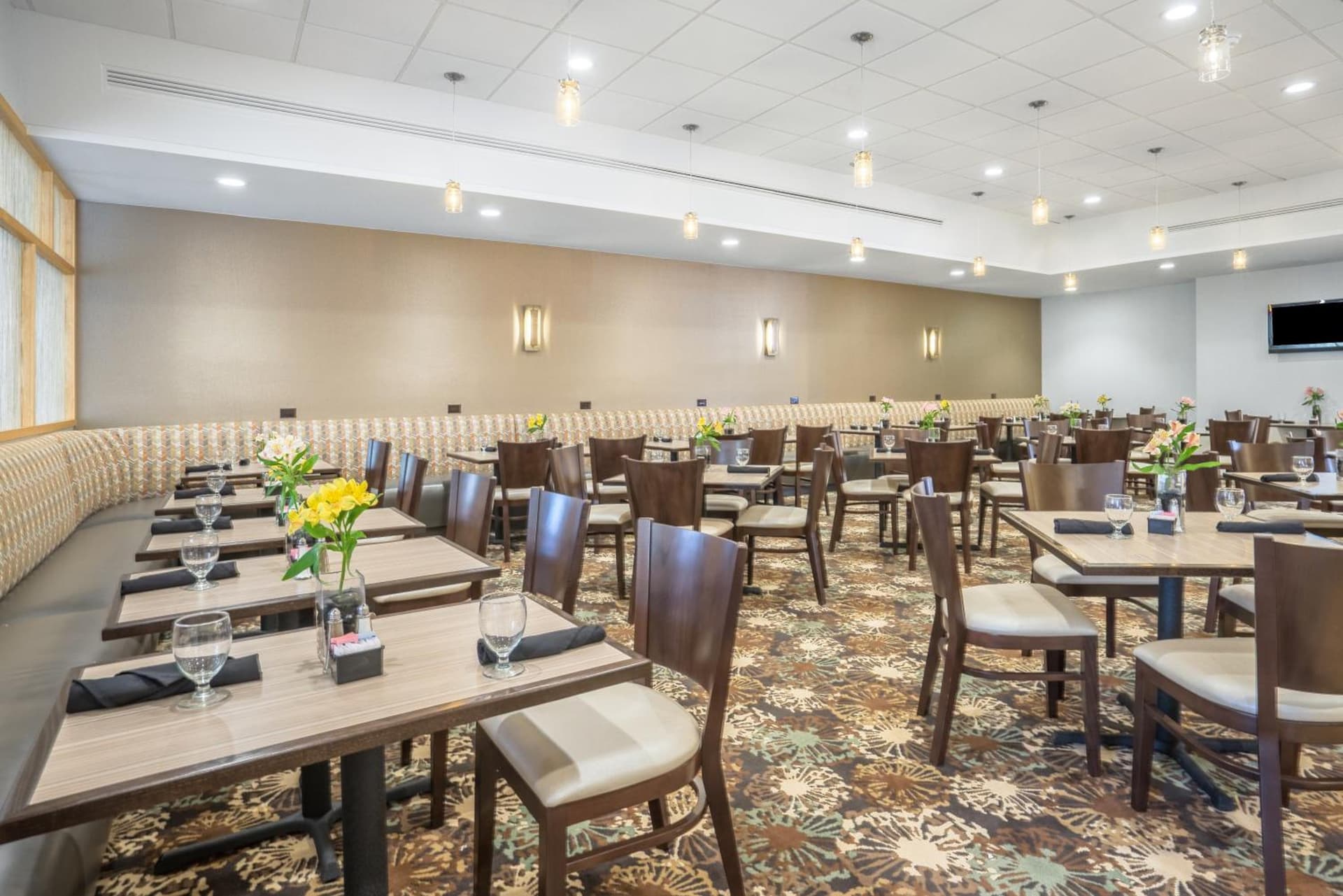 Crowne Plaza Crystal City-Washington, D.C. by IHG property views in Arlington, VA — gallery photo 3