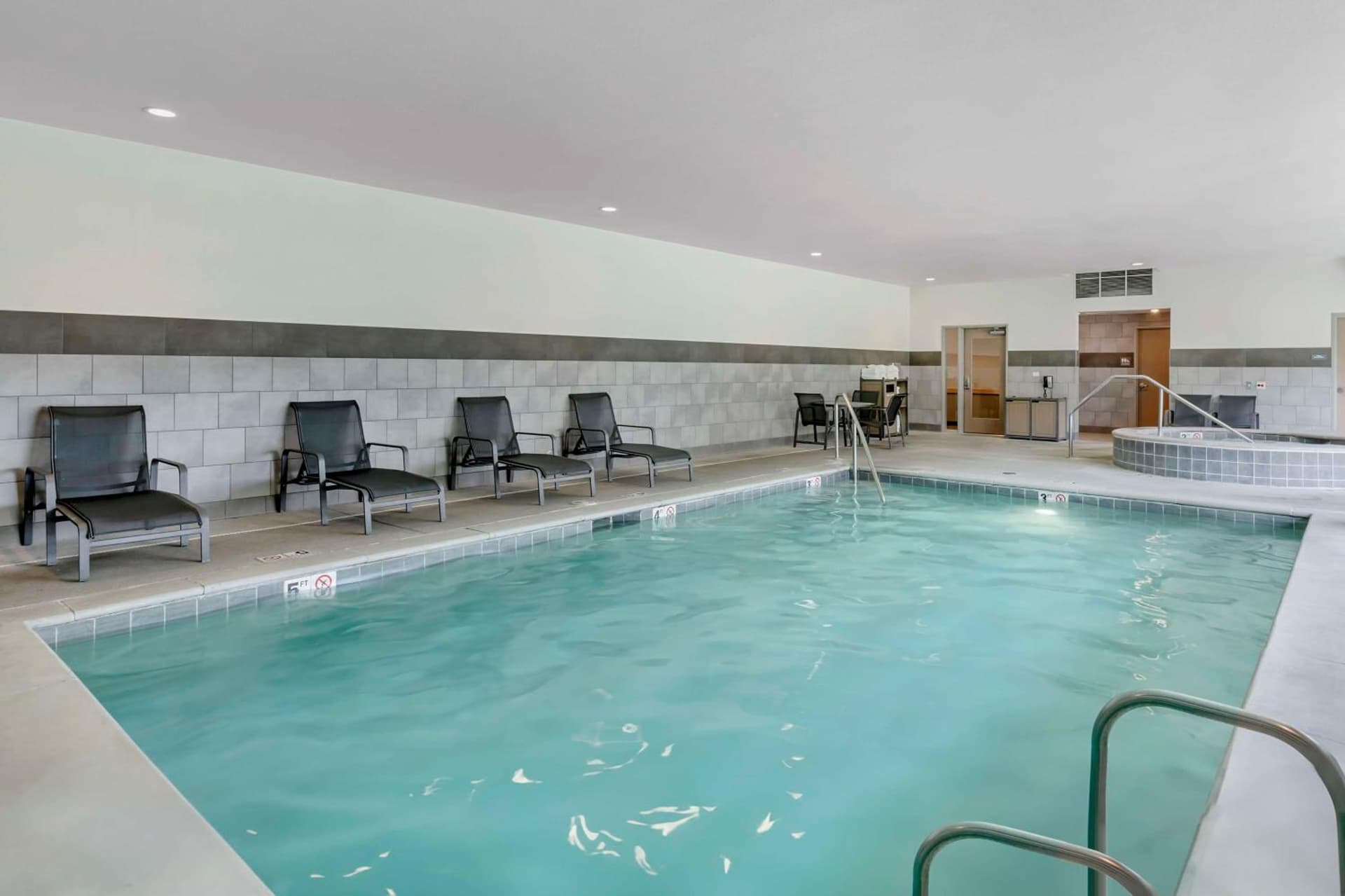 Best Western Plus Peppertree Nampa Civic Center Inn gallery photo in Nampa, ID — image 11