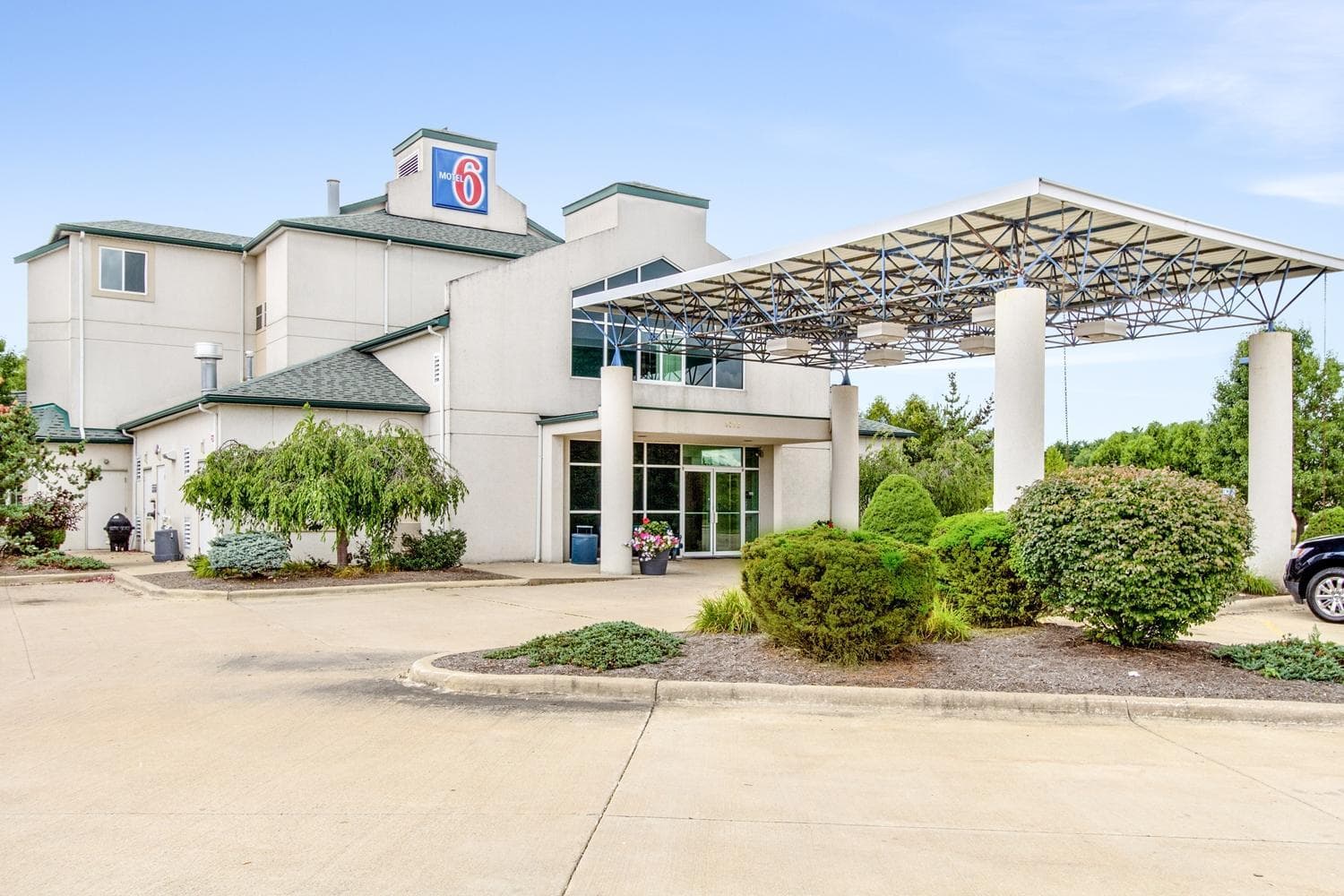 Motel 6-Medina, OH - Cleveland interior in Medina, OH — gallery photo 2