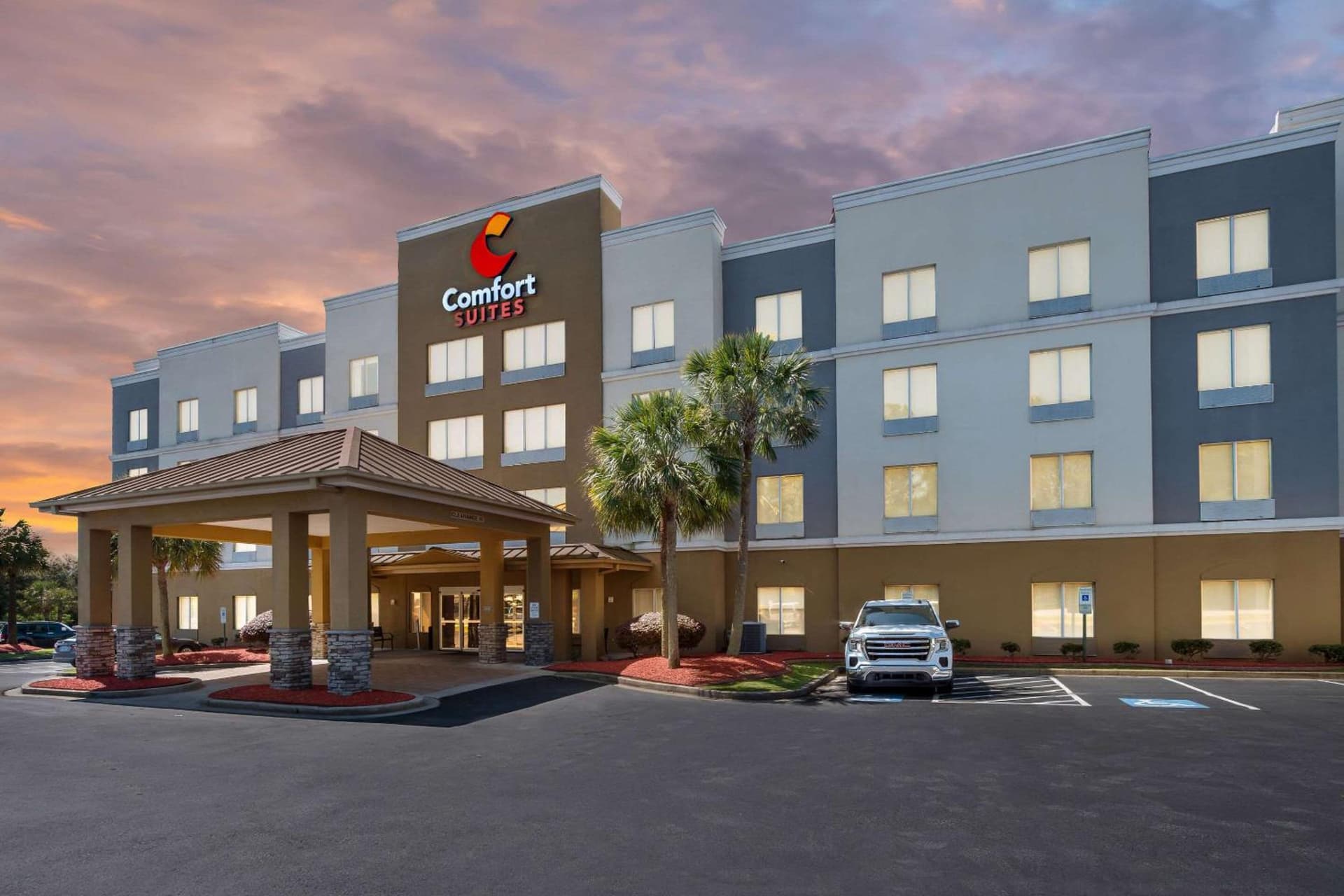 Comfort Suites Columbia at Harbison gallery photo in Columbia, SC — image 31