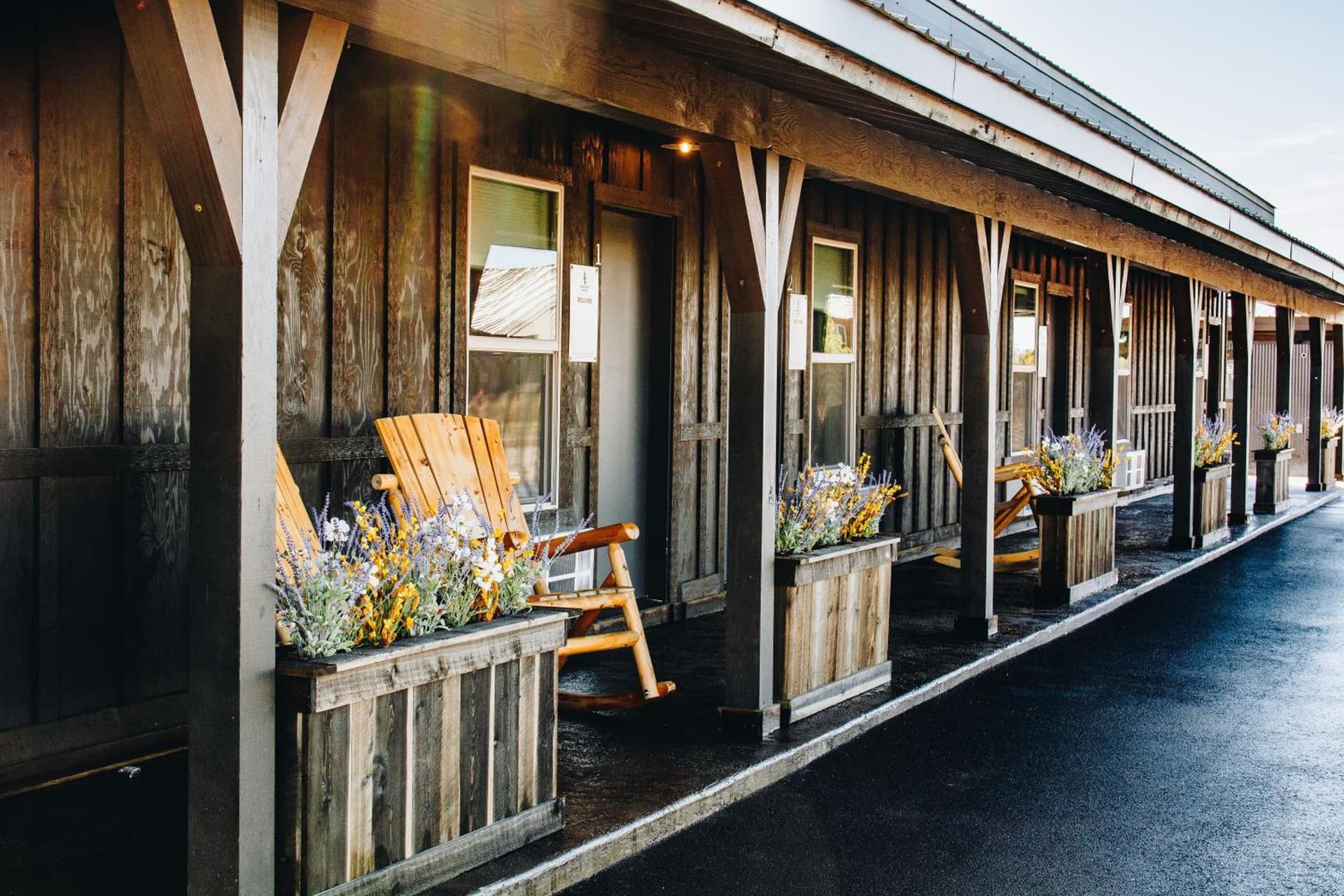 Pendleton Pointe featured exterior or lobby in Island Park, ID — similar hotel
