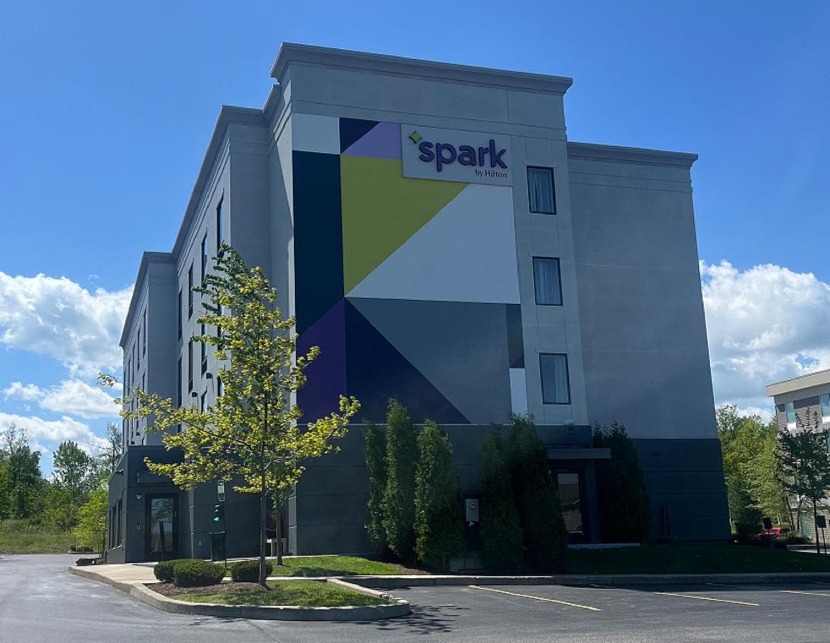 Spark by Hilton Erie featured exterior or lobby in Erie, PA — similar hotel