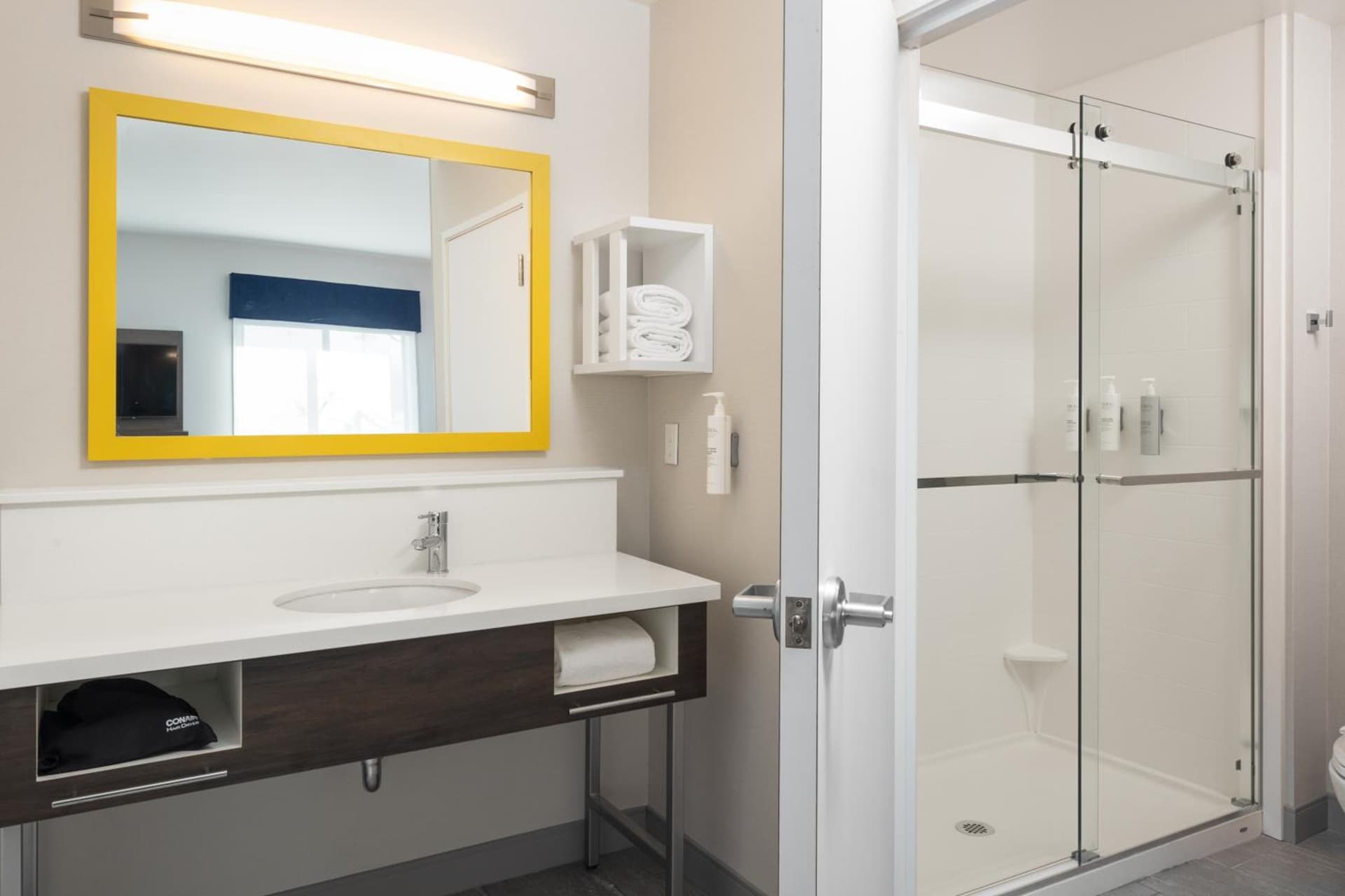 Hampton Inn & Suites Manteca gallery photo in Manteca, CA — image 85