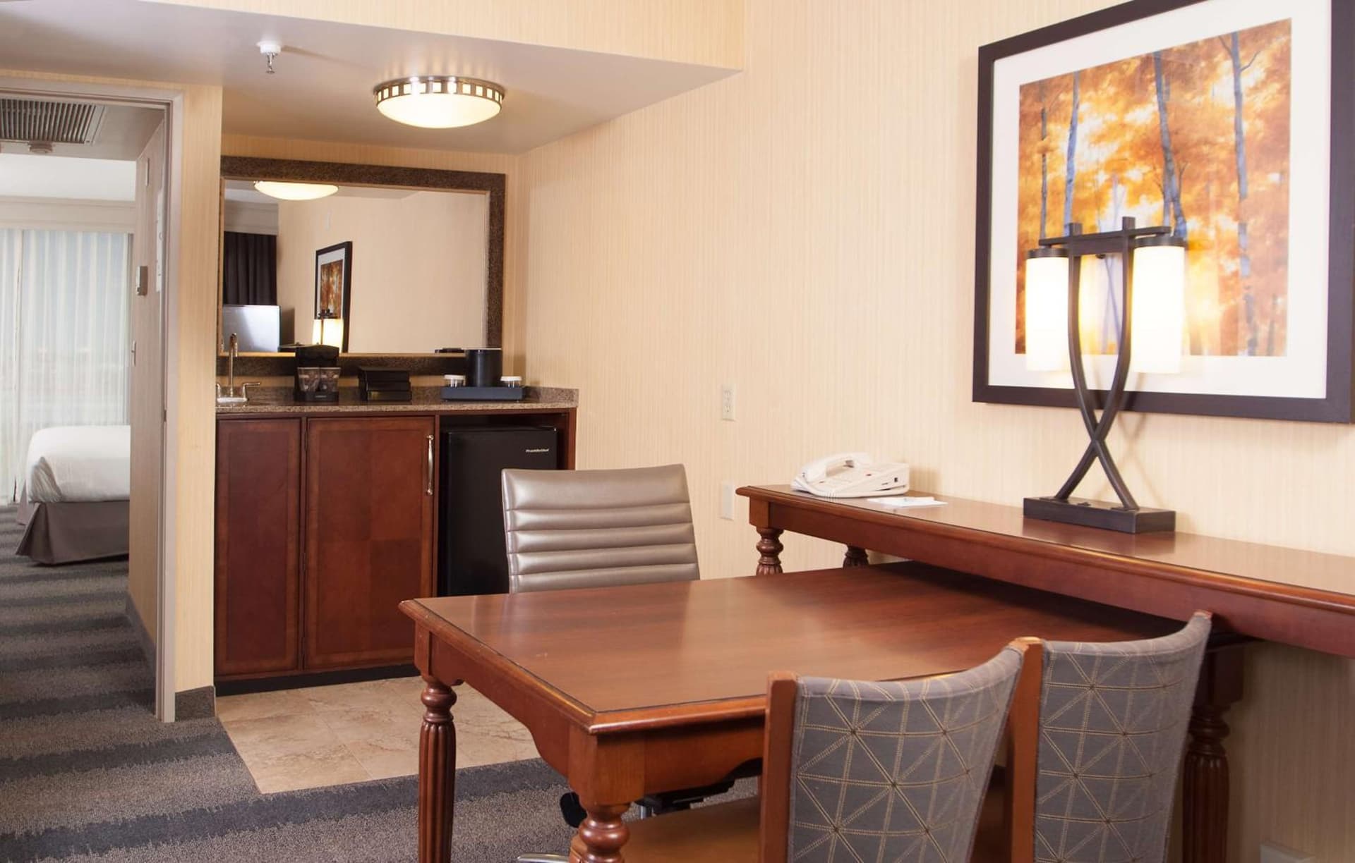 Embassy Suites by Hilton Minneapolis Bloomington Edina gallery photo in Bloomington, MN — image 51
