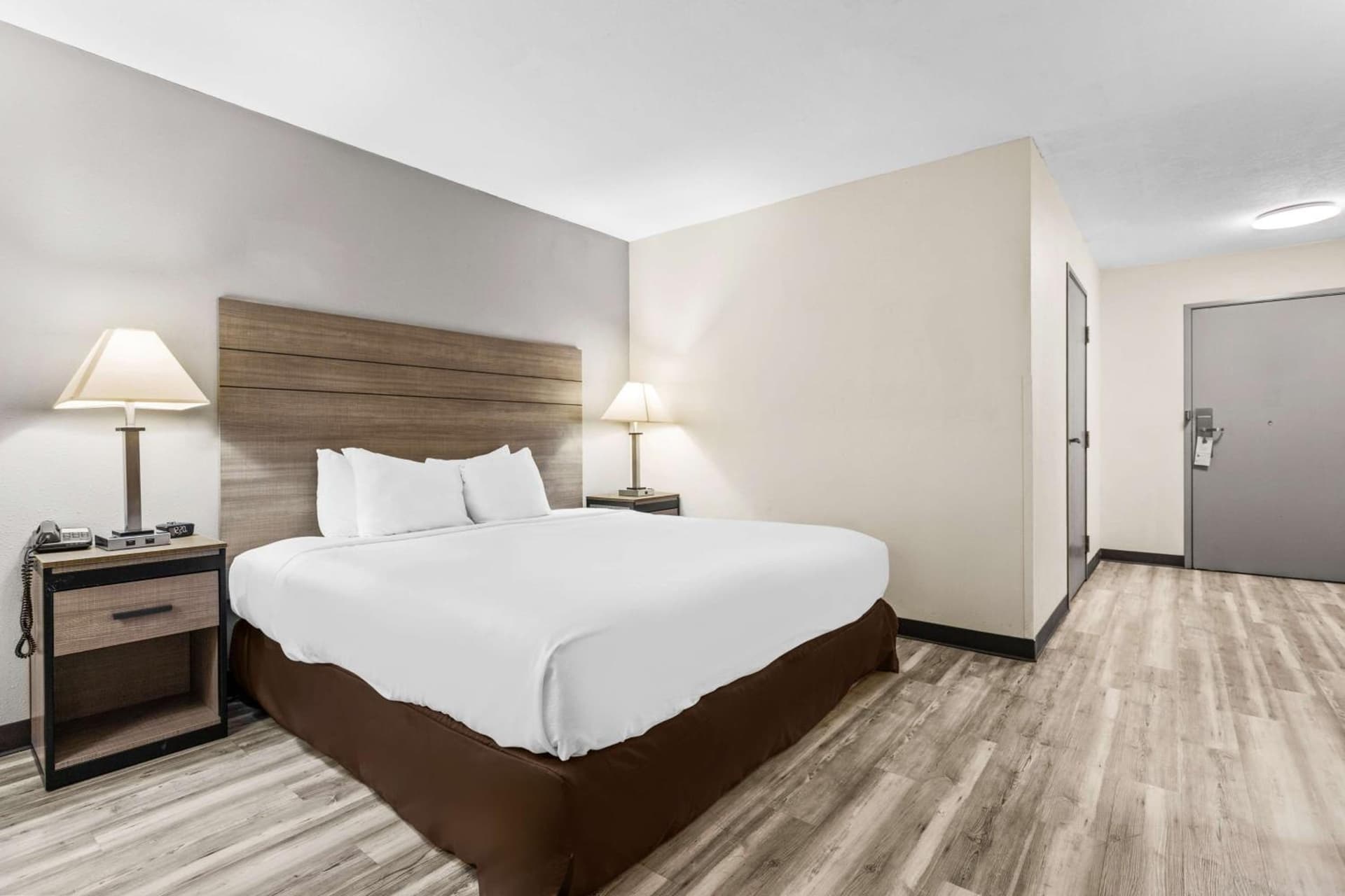 SureStay Hotel by Best Western Albuquerque Midtown gallery photo in Albuquerque, NM — image 17